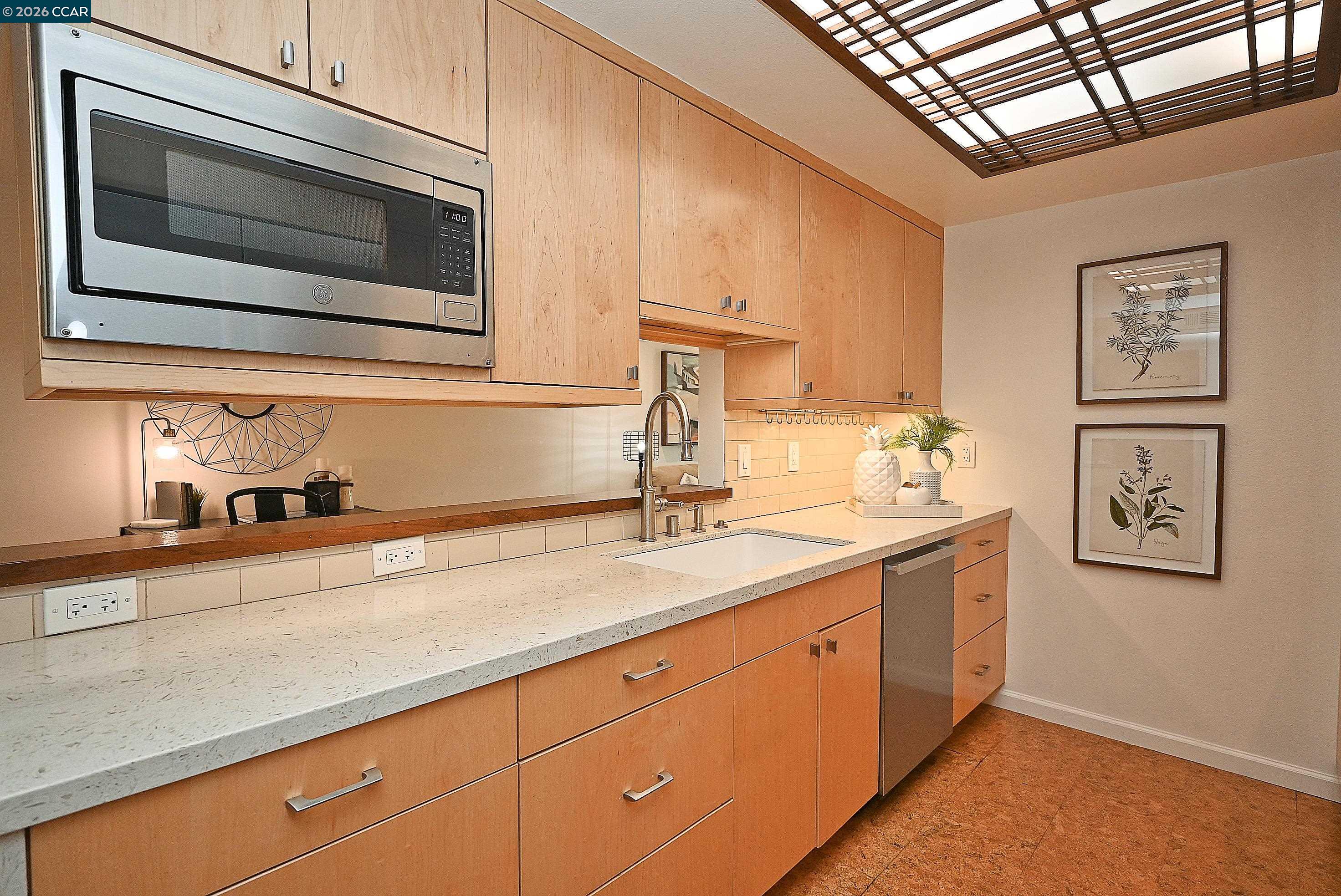 Photo #16: 41124869 Listing: Photo #16