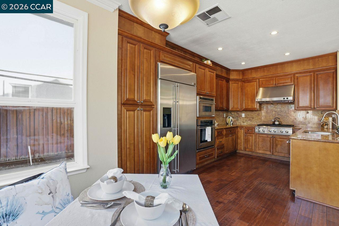 Detail Gallery Image 17 of 48 For 1339 Willowwood Ct, Brentwood,  CA 94513 - 4 Beds | 3 Baths