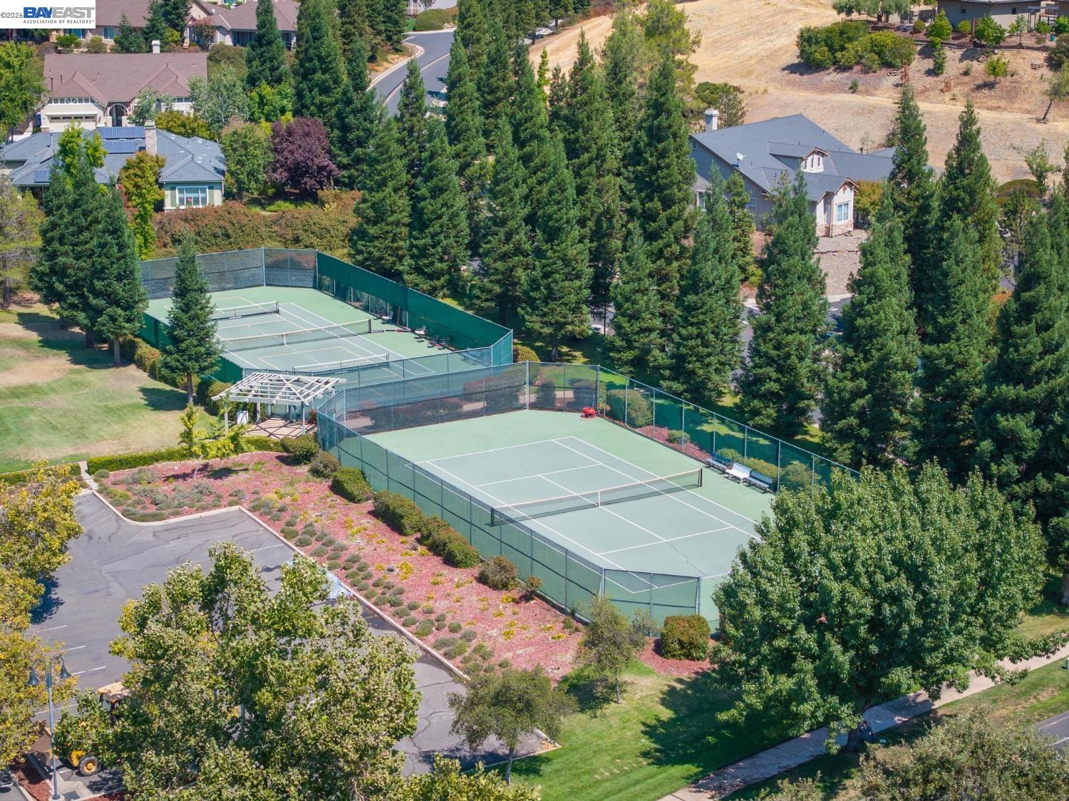 Detail Gallery Image 34 of 41 For 8 Rock Ridge Ct, Copperopolis,  CA 95228 - 2 Beds | 2 Baths