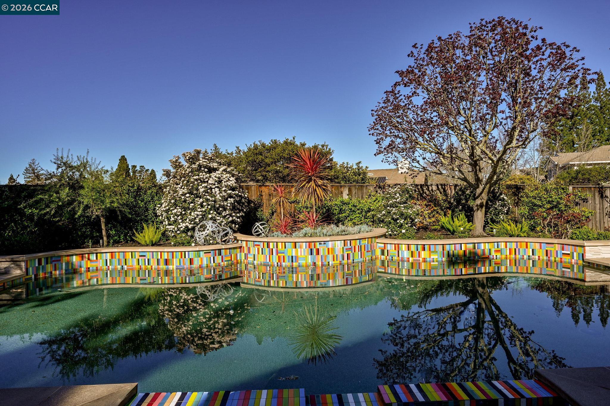 Detail Gallery Image 5 of 38 For 908 Gibson Ct, Alamo,  CA 94507 - 5 Beds | 4 Baths