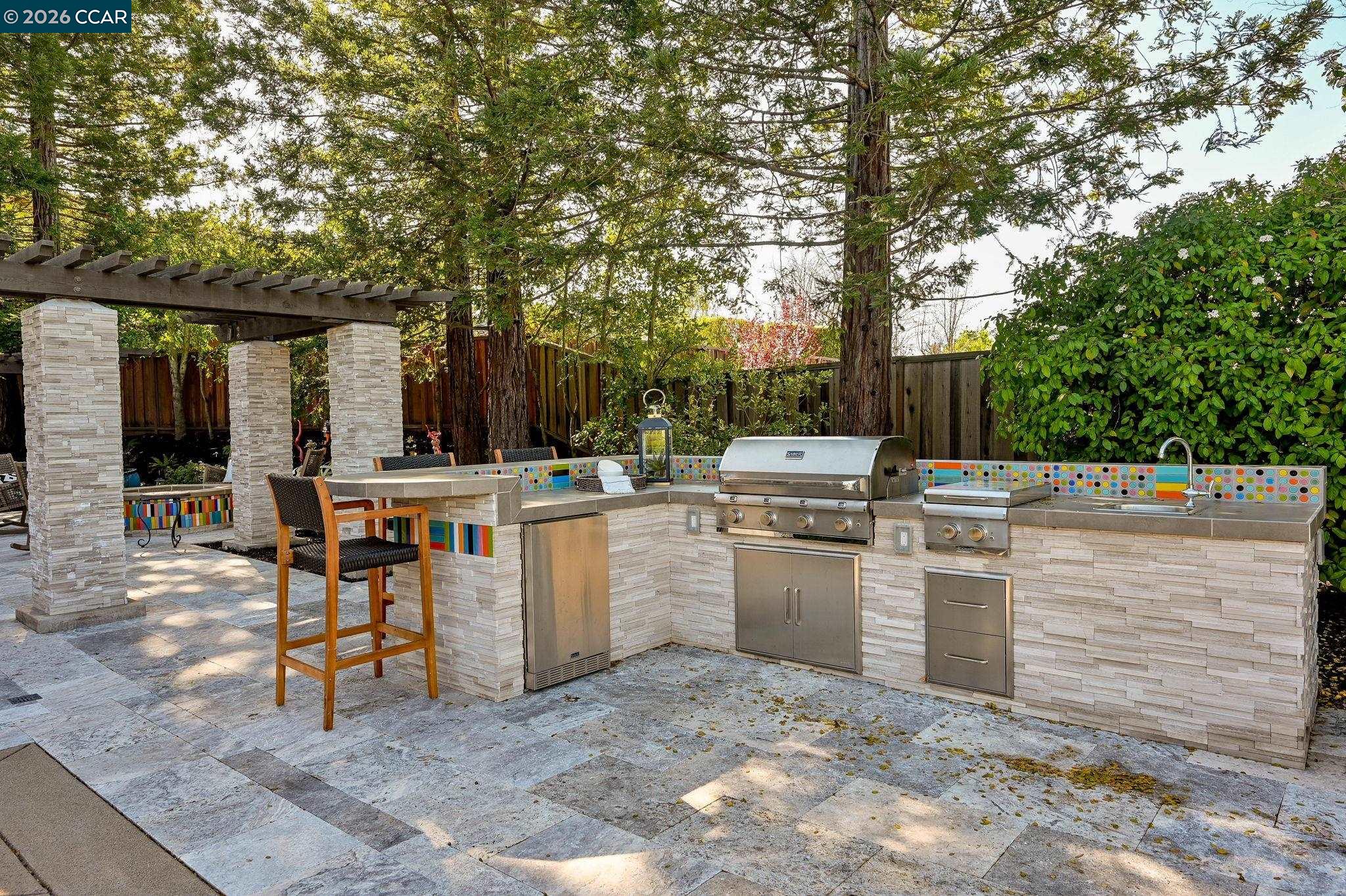 Detail Gallery Image 6 of 38 For 908 Gibson Ct, Alamo,  CA 94507 - 5 Beds | 4 Baths