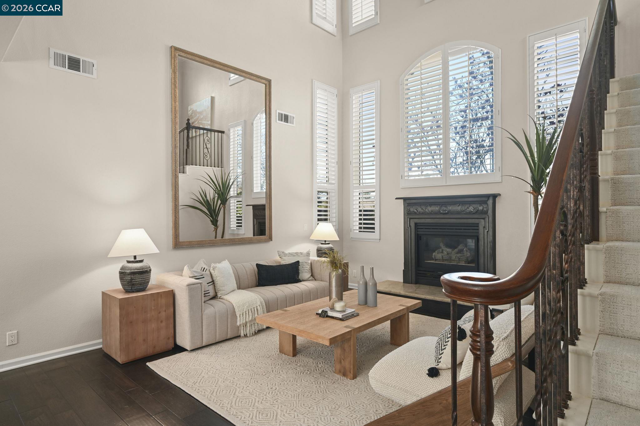 Detail Gallery Image 9 of 38 For 908 Gibson Ct, Alamo,  CA 94507 - 5 Beds | 4 Baths