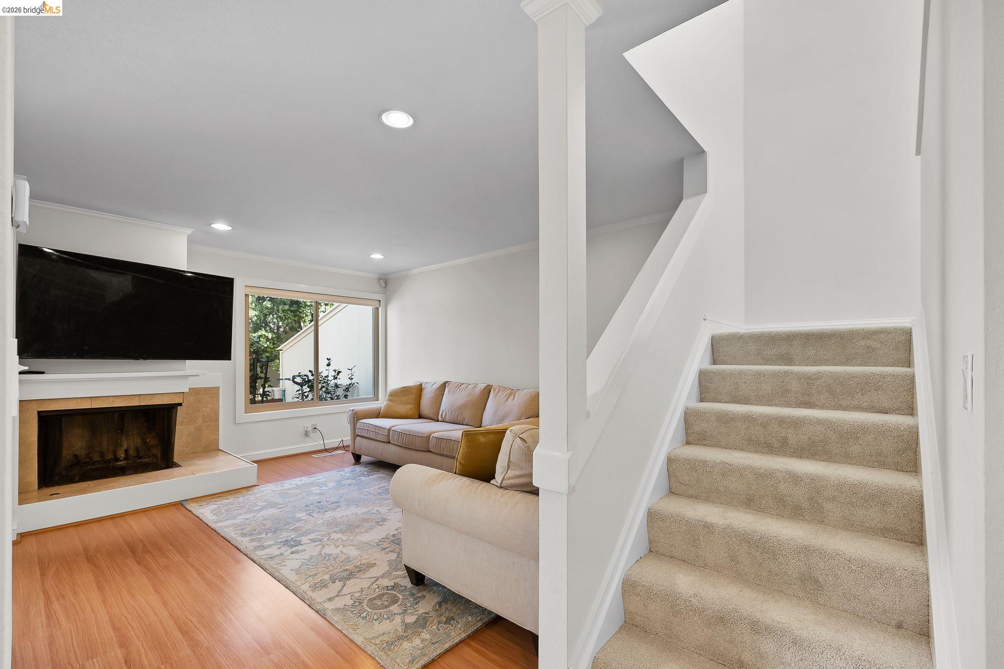 Detail Gallery Image 21 of 37 For 3415 La Selva St, San Mateo,  CA 94403 - 2 Beds | 1/1 Baths