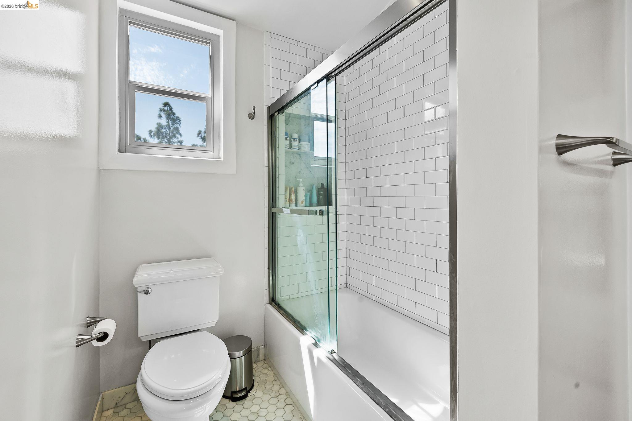 Detail Gallery Image 29 of 37 For 3415 La Selva St, San Mateo,  CA 94403 - 2 Beds | 1/1 Baths