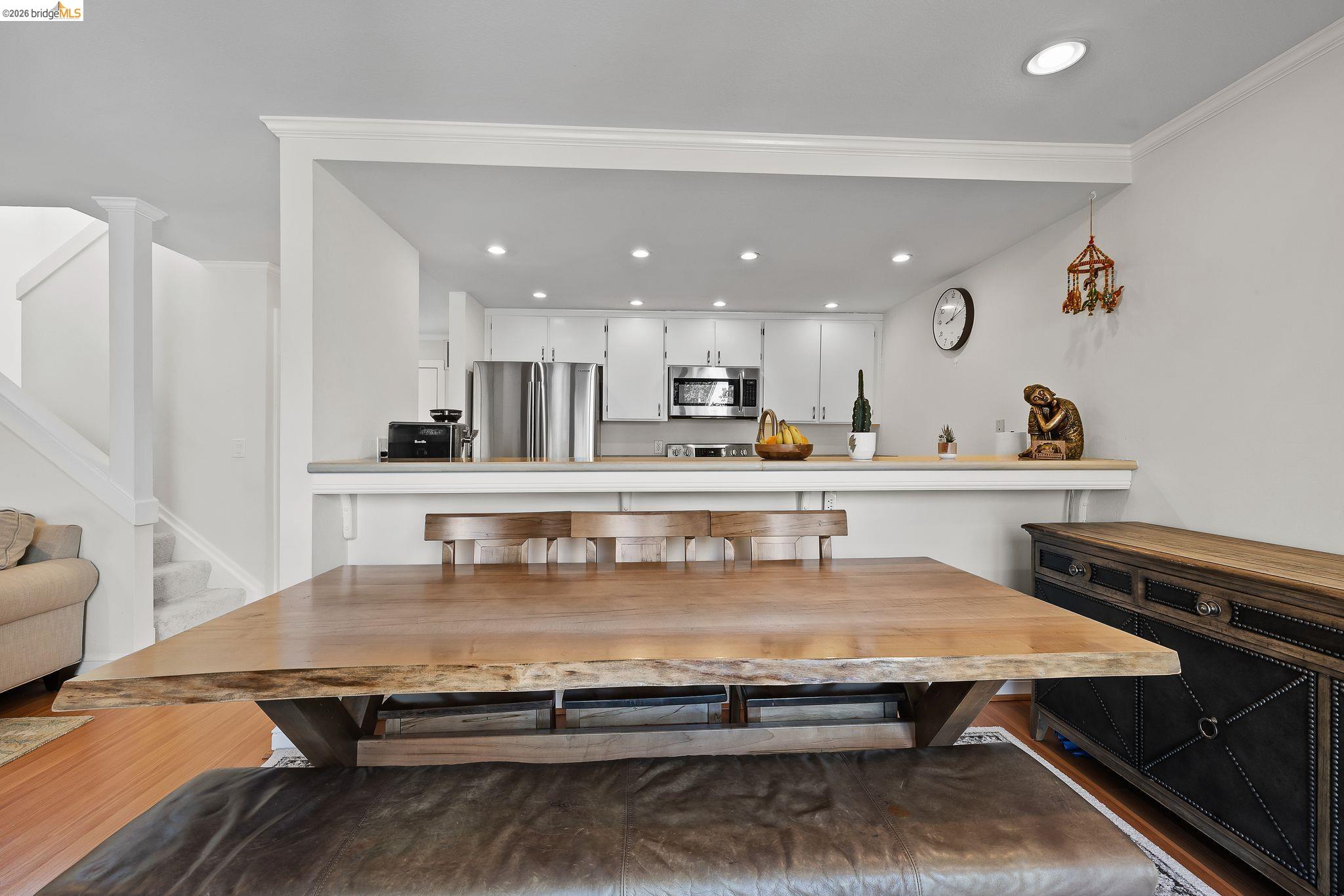 Detail Gallery Image 8 of 37 For 3415 La Selva St, San Mateo,  CA 94403 - 2 Beds | 1/1 Baths