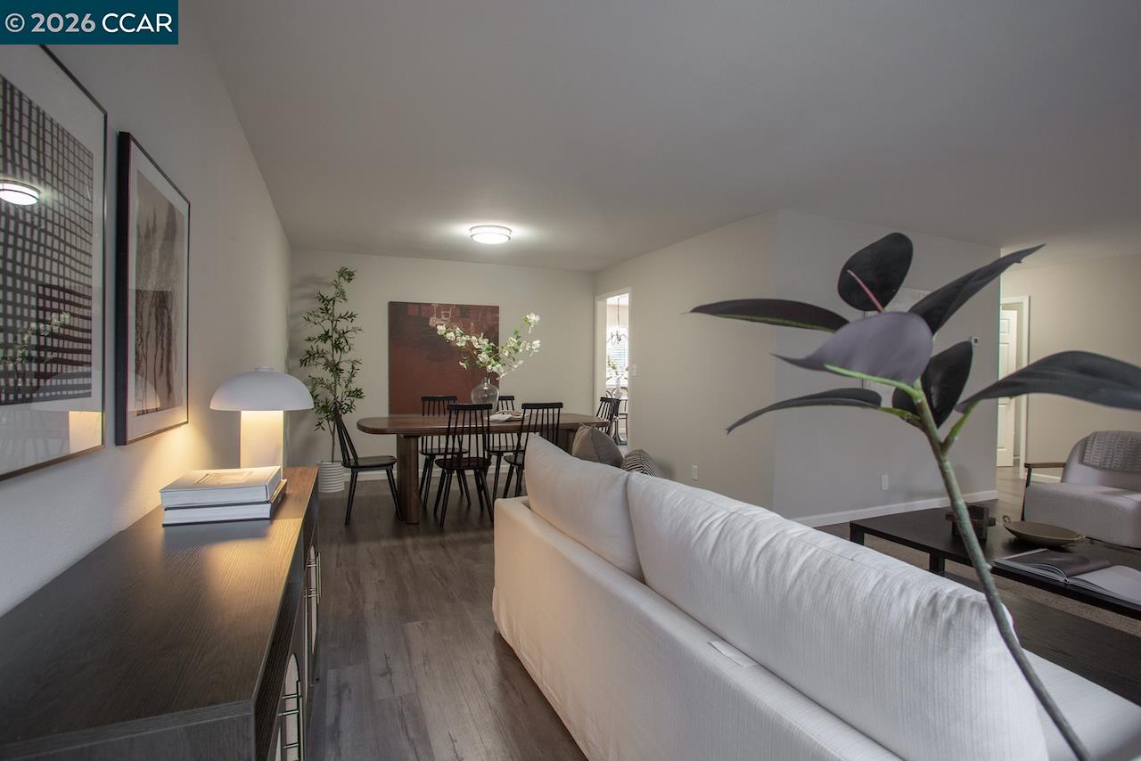 Photo #9: 41124887 Listing: Photo #9