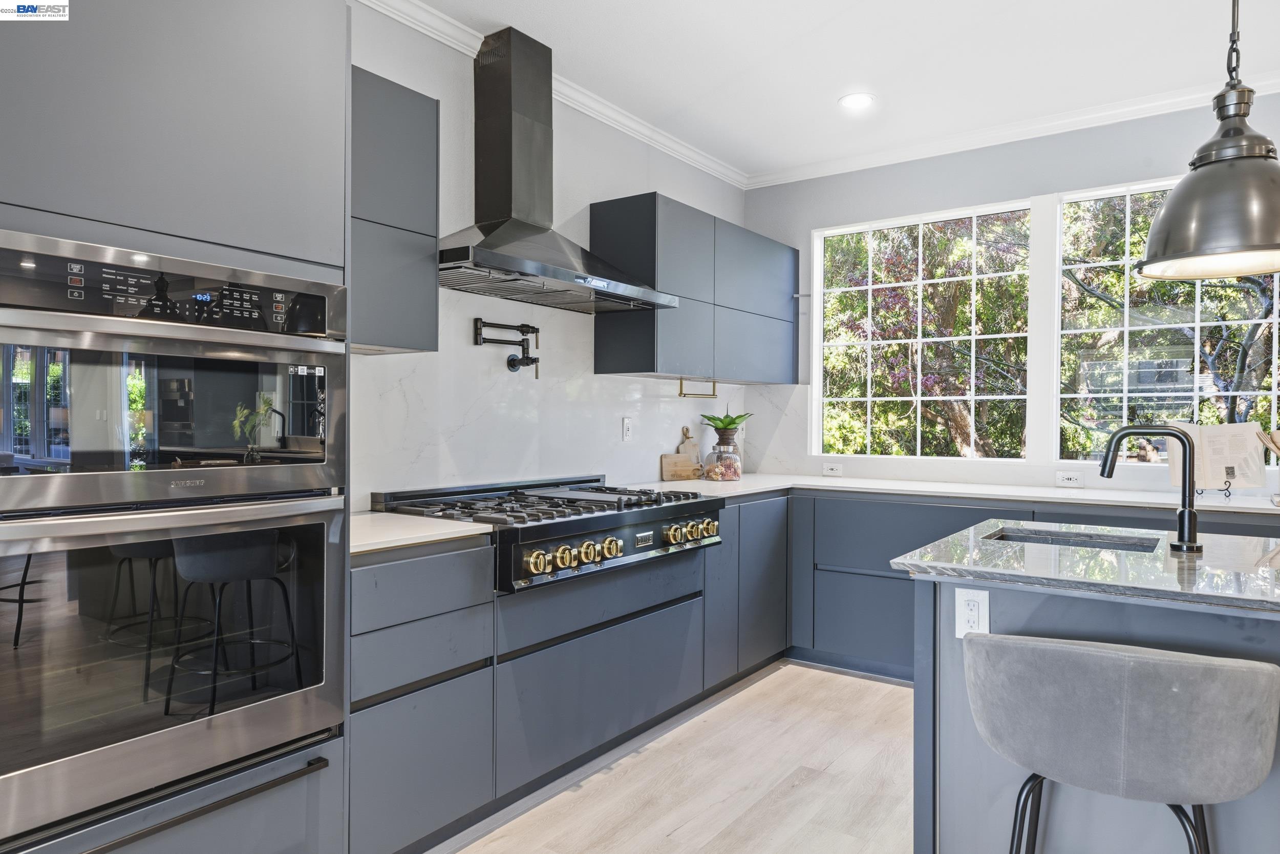 Detail Gallery Image 14 of 48 For 2775 Cantor Dr, Morgan Hill,  CA 95037 - 6 Beds | 4 Baths