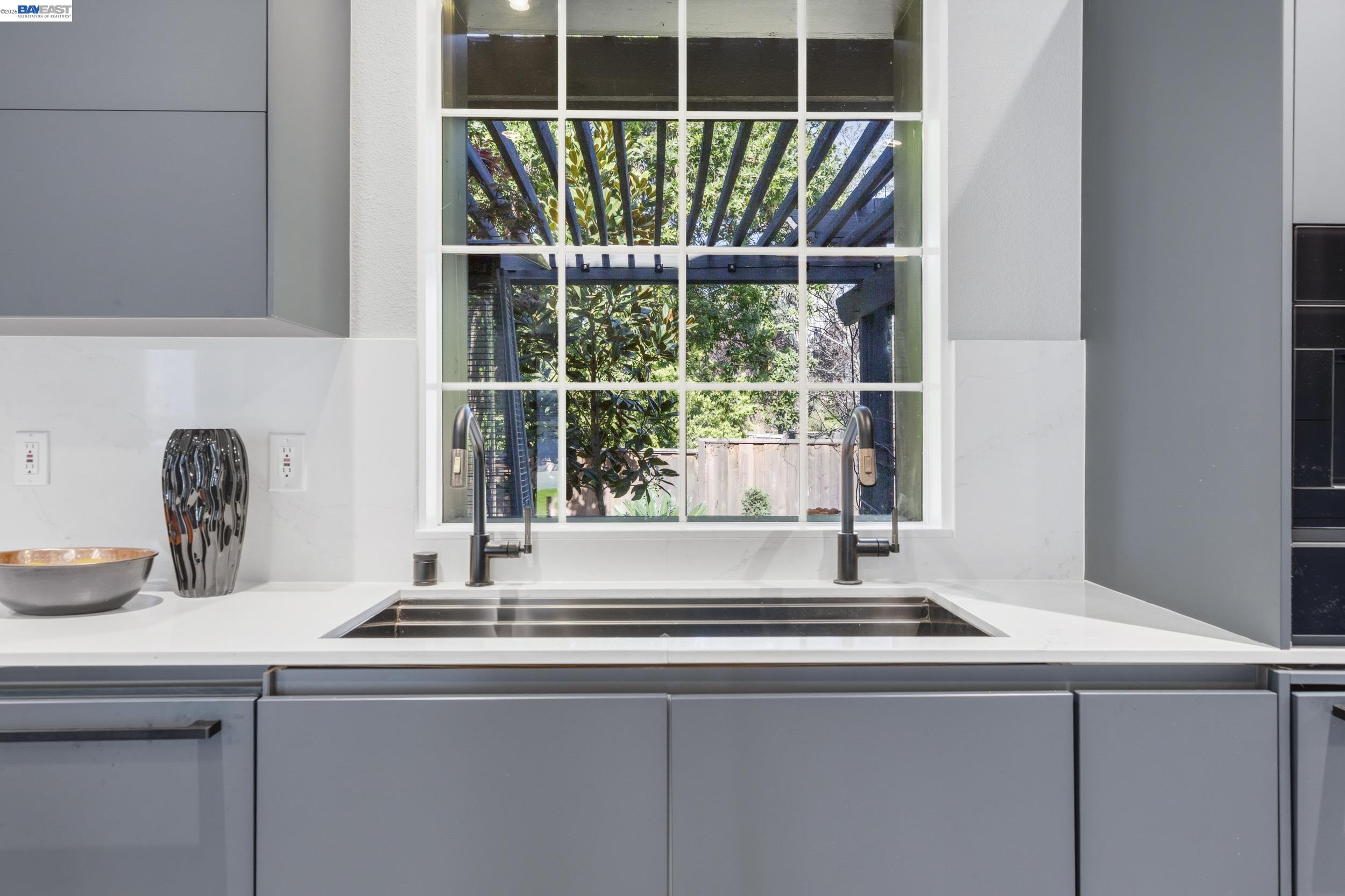 Detail Gallery Image 15 of 48 For 2775 Cantor Dr, Morgan Hill,  CA 95037 - 6 Beds | 4 Baths