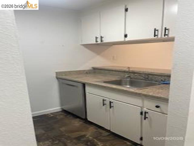 Detail Gallery Image 7 of 11 For 7246 Shelter Creek Ln, San Bruno,  CA 94066 - 0 Beds | 1 Baths