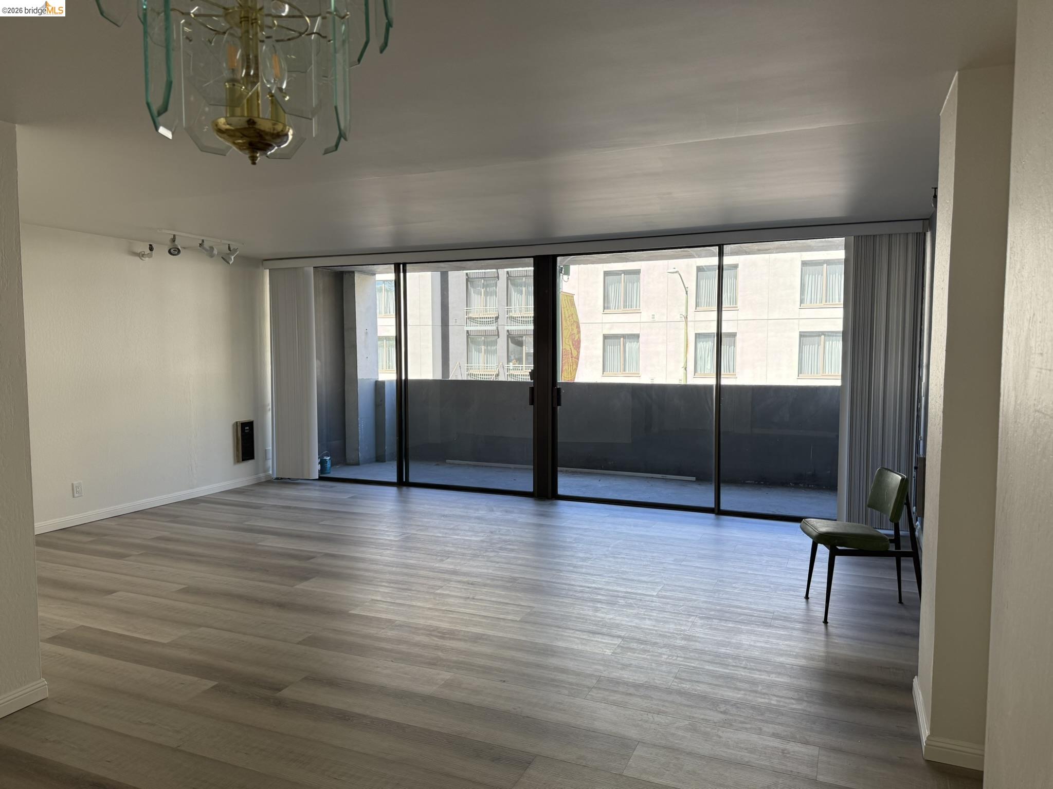 Photo #2: 41124893 Listing: Photo #2