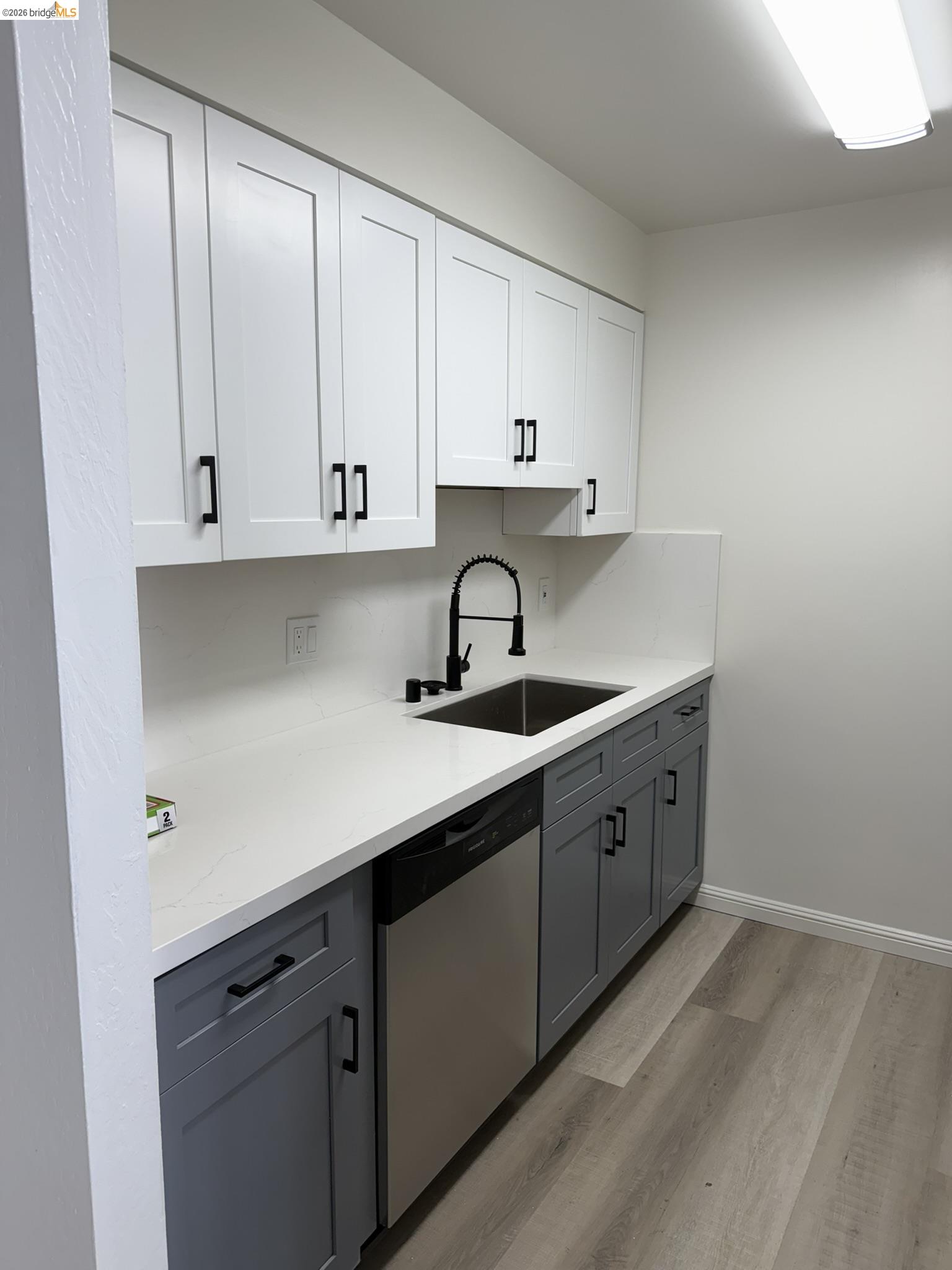 Photo #6: 41124893 Listing: Photo #6