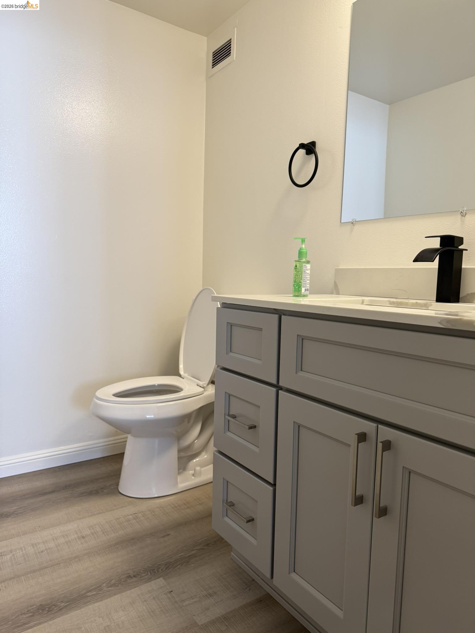 Photo #10: 41124893 Listing: Photo #10