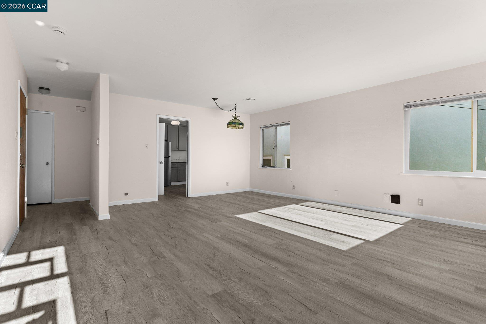 Detail Gallery Image 19 of 54 For 650 Hillsborough St, Oakland,  CA 94606 - – Beds | – Baths