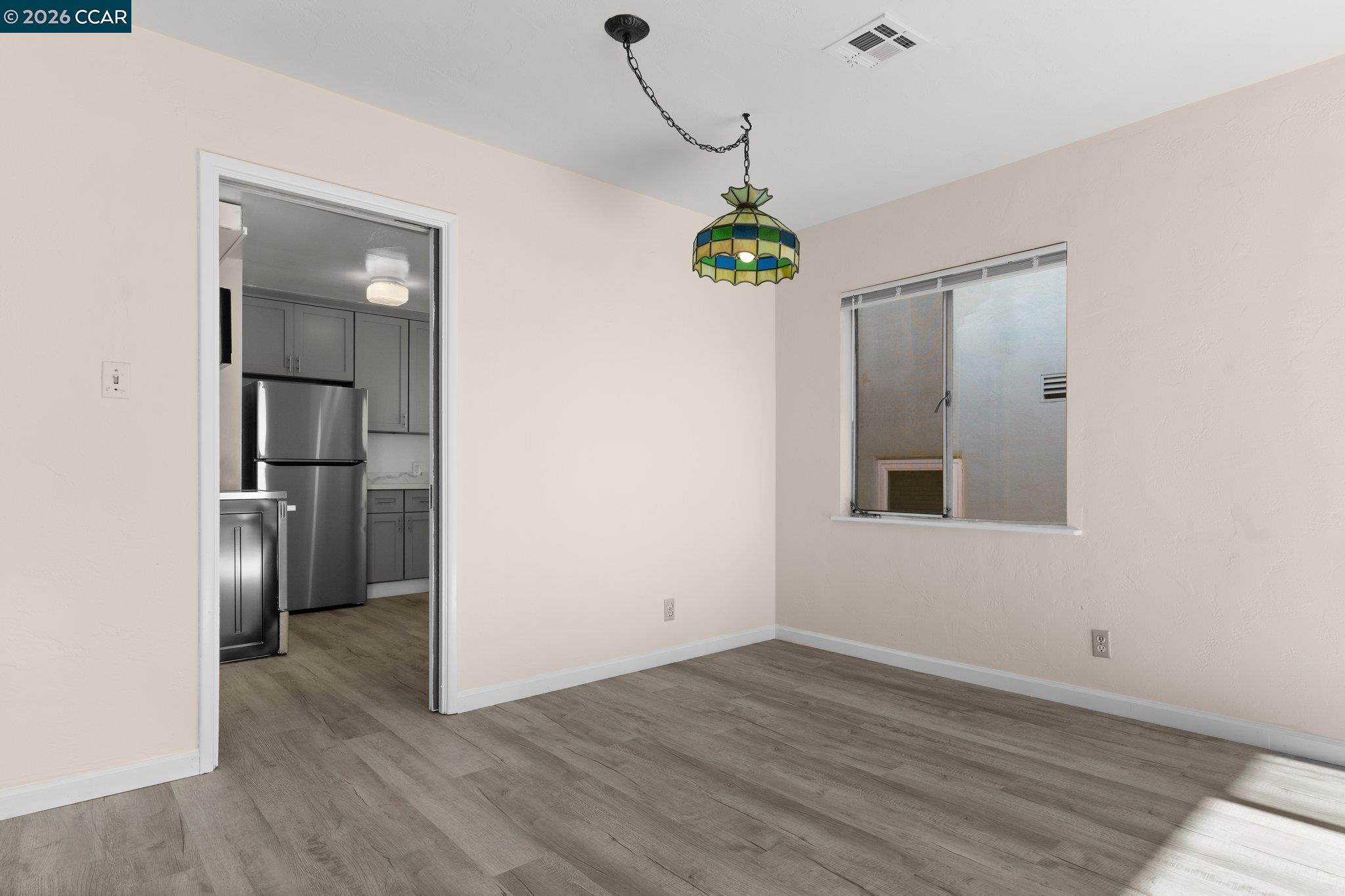 Detail Gallery Image 23 of 54 For 650 Hillsborough St, Oakland,  CA 94606 - – Beds | – Baths