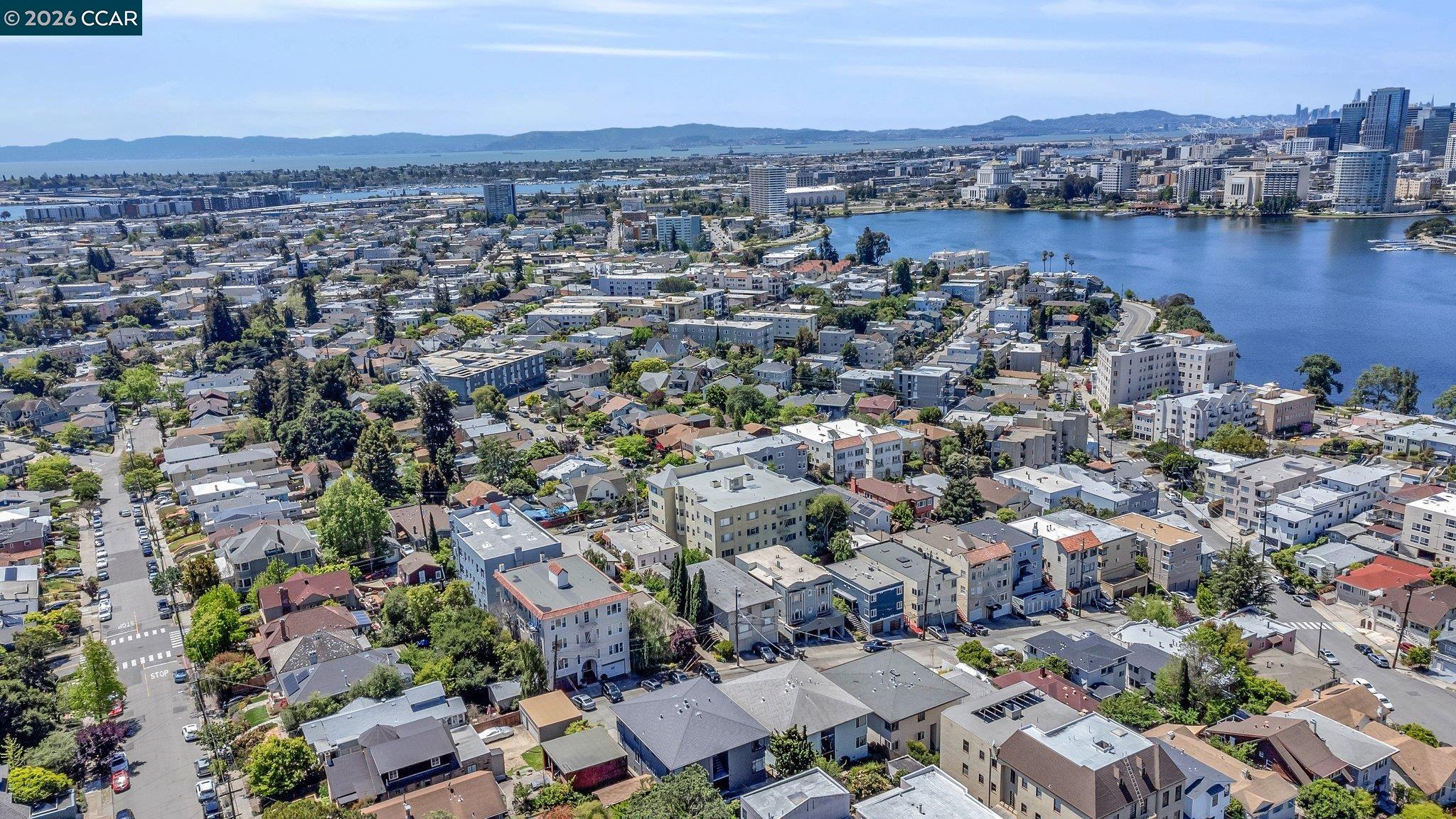 Detail Gallery Image 52 of 54 For 650 Hillsborough St, Oakland,  CA 94606 - – Beds | – Baths