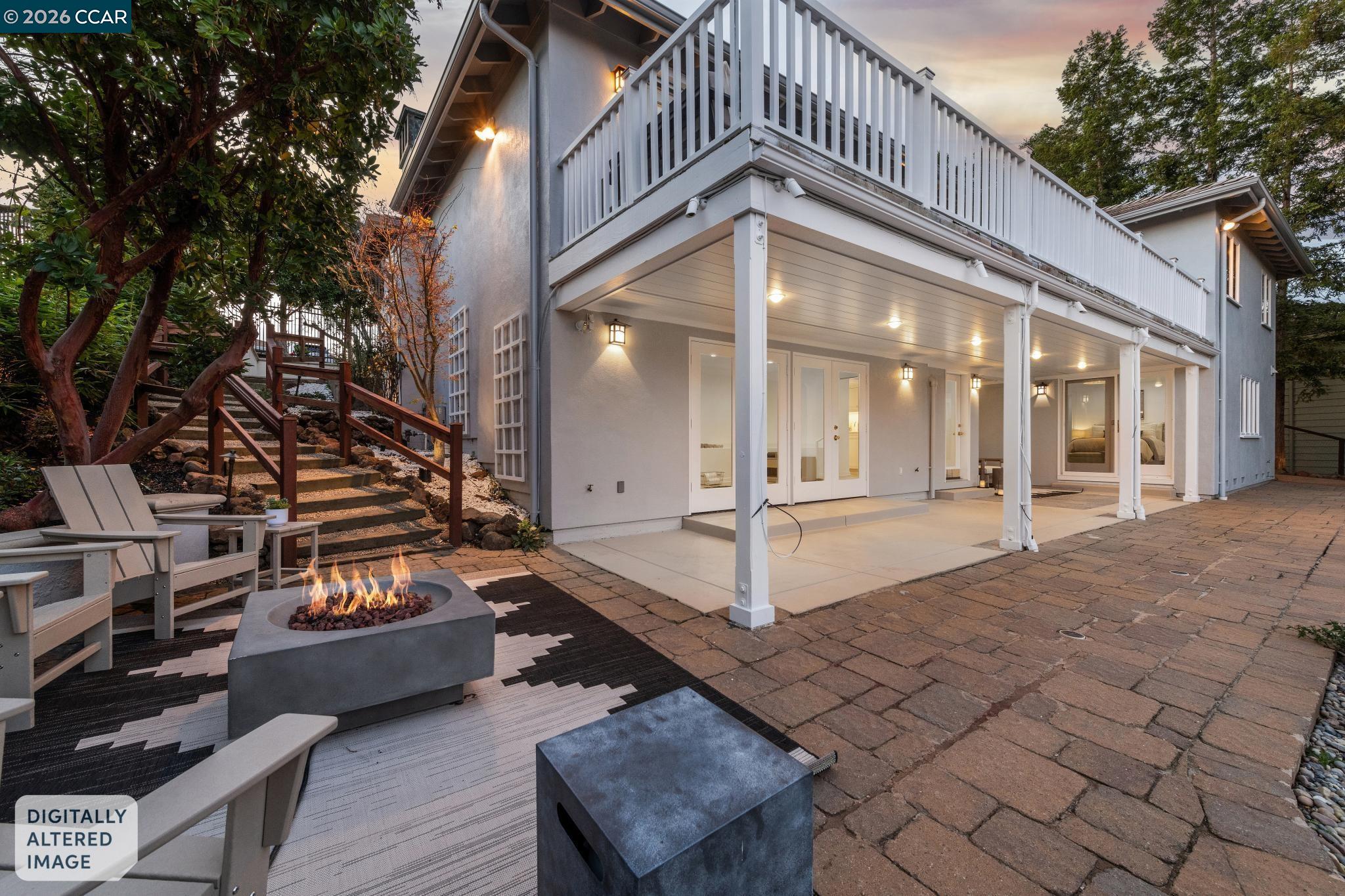 Detail Gallery Image 12 of 60 For 15 Los Dedos, Orinda,  CA 94563 - 4 Beds | 3/1 Baths