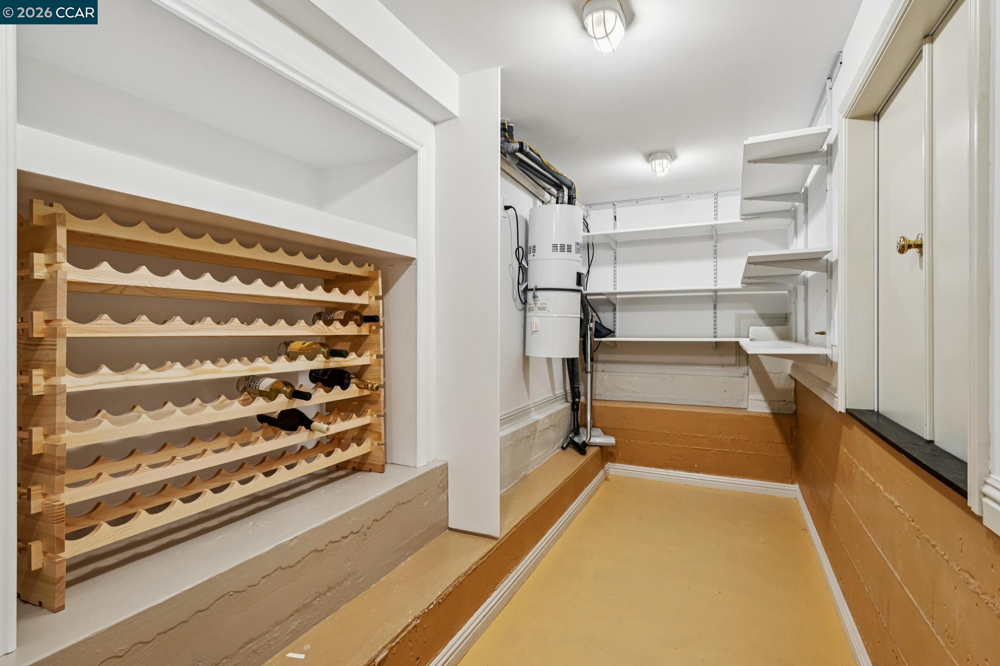 Detail Gallery Image 31 of 60 For 15 Los Dedos, Orinda,  CA 94563 - 4 Beds | 3/1 Baths