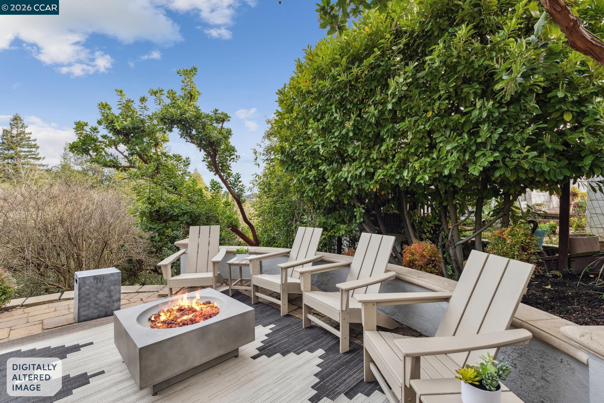 Detail Gallery Image 38 of 60 For 15 Los Dedos, Orinda,  CA 94563 - 4 Beds | 3/1 Baths