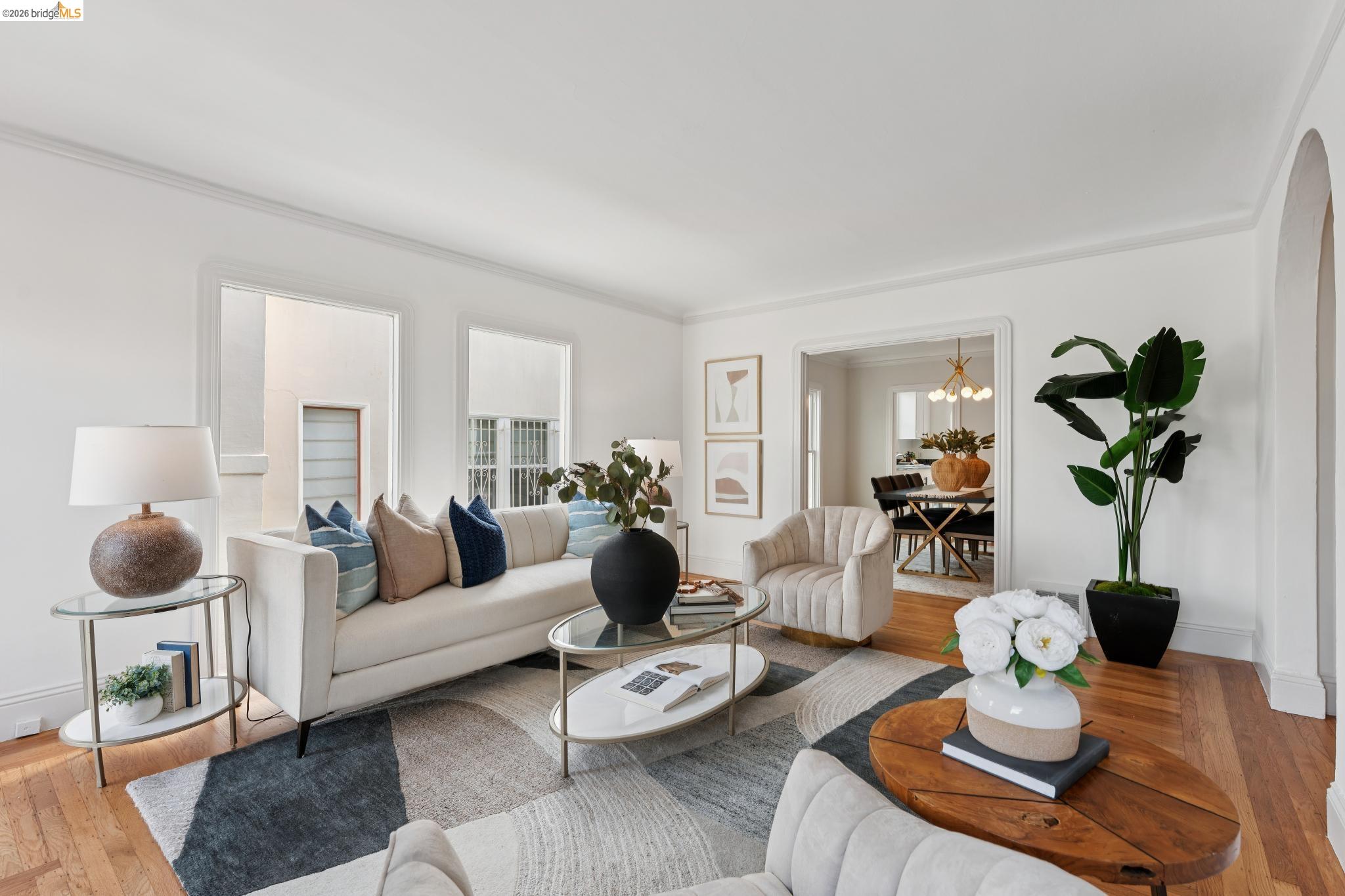 Detail Gallery Image 11 of 44 For 5721 Roberts Ave, Oakland,  CA 94605 - 2 Beds | 1 Baths