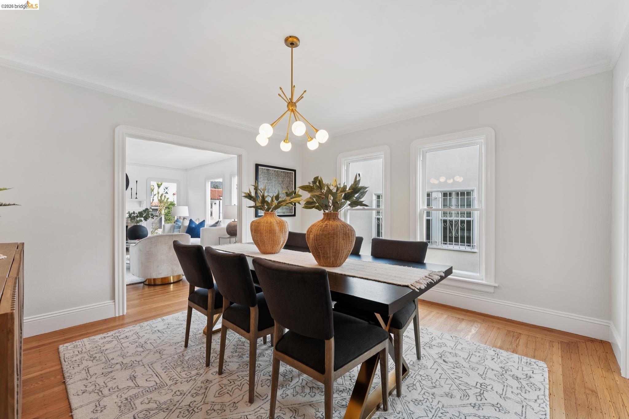 Detail Gallery Image 12 of 44 For 5721 Roberts Ave, Oakland,  CA 94605 - 2 Beds | 1 Baths