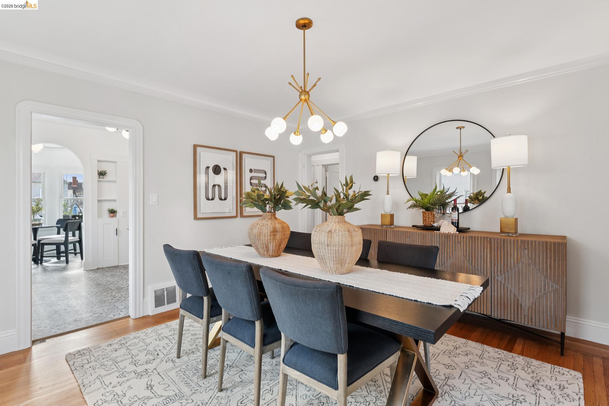 Detail Gallery Image 14 of 44 For 5721 Roberts Ave, Oakland,  CA 94605 - 2 Beds | 1 Baths