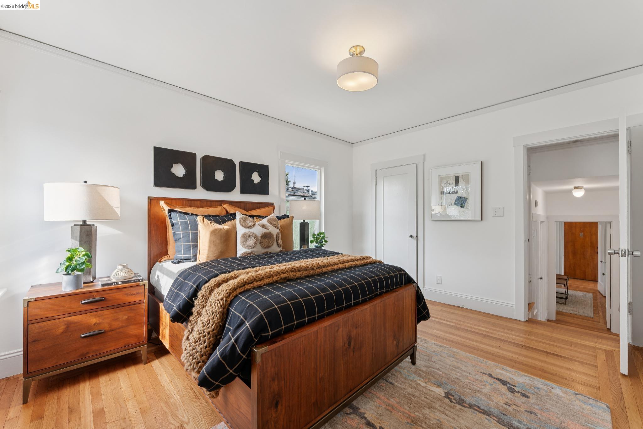 Detail Gallery Image 32 of 44 For 5721 Roberts Ave, Oakland,  CA 94605 - 2 Beds | 1 Baths