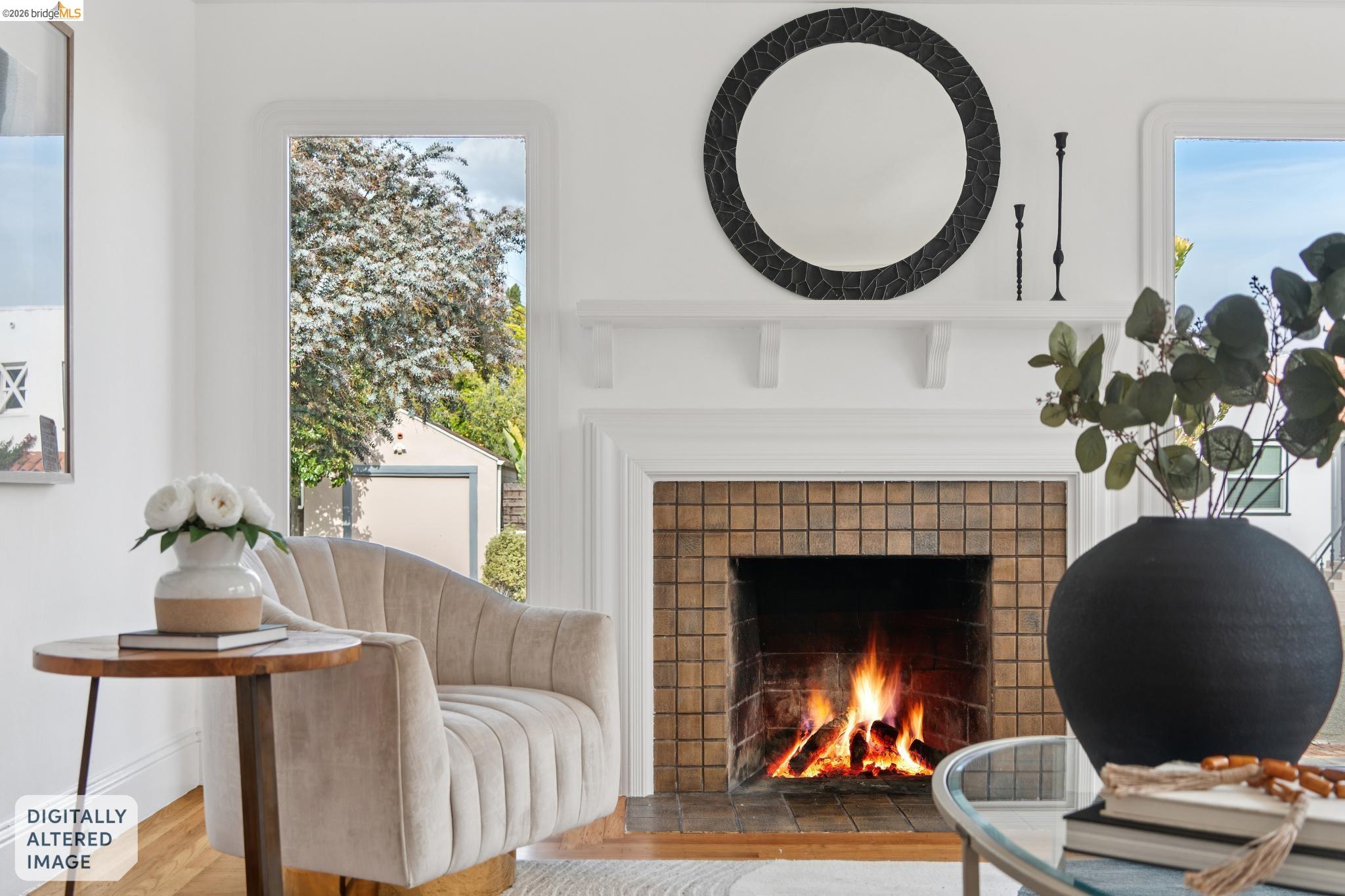 Detail Gallery Image 5 of 44 For 5721 Roberts Ave, Oakland,  CA 94605 - 2 Beds | 1 Baths