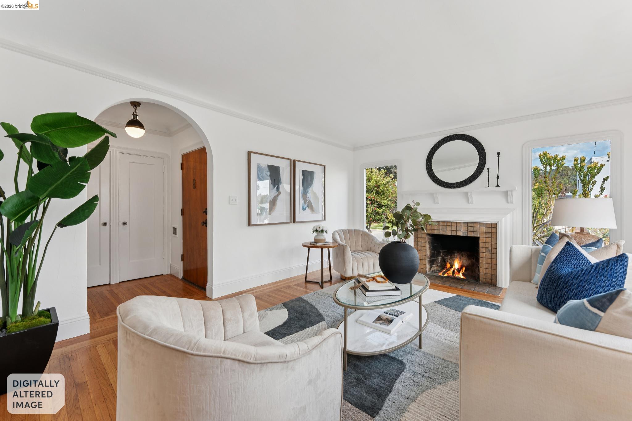 Detail Gallery Image 7 of 44 For 5721 Roberts Ave, Oakland,  CA 94605 - 2 Beds | 1 Baths