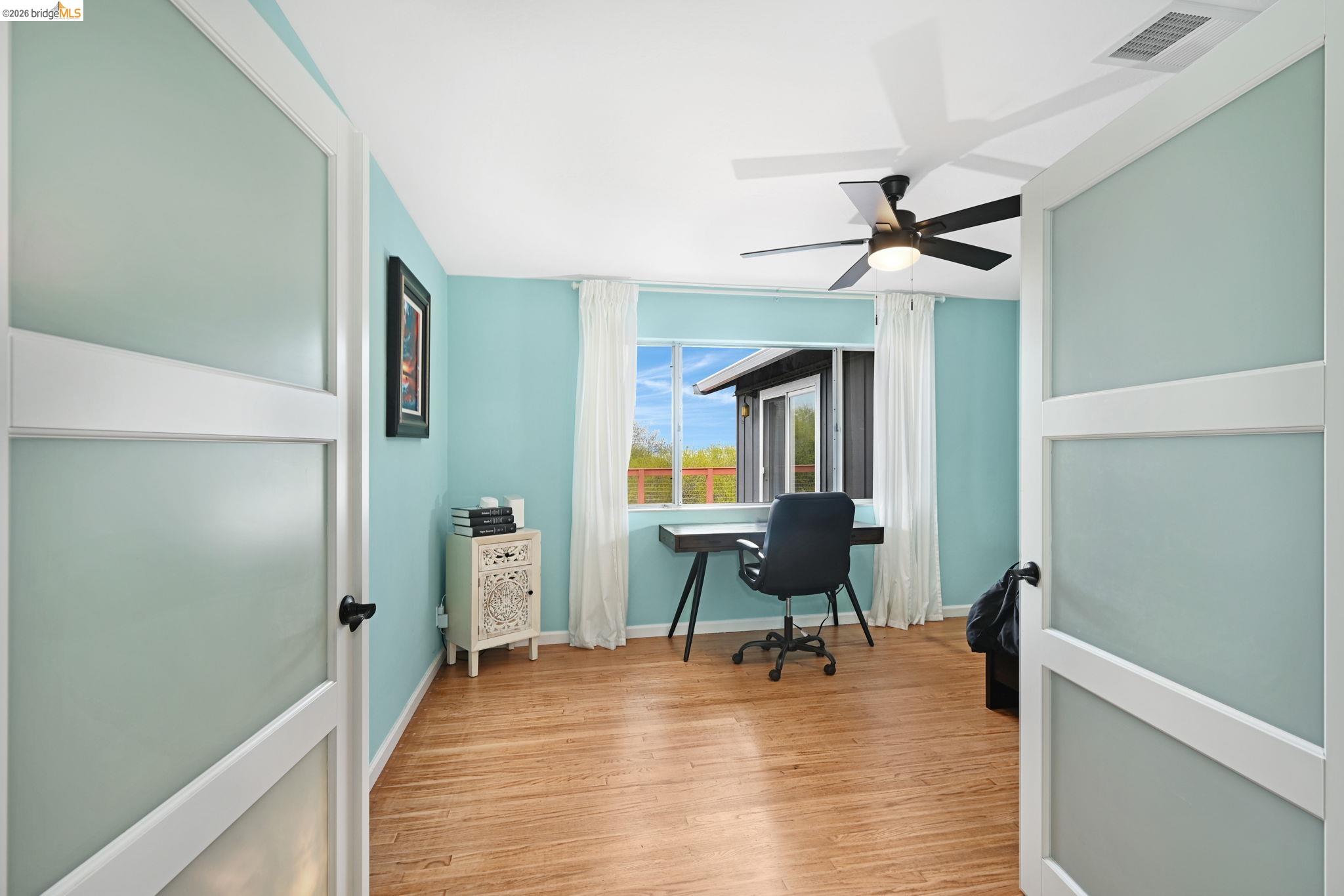 Detail Gallery Image 15 of 41 For 2269 Cypress Ave, San Pablo,  CA 94806 - 3 Beds | 2/1 Baths