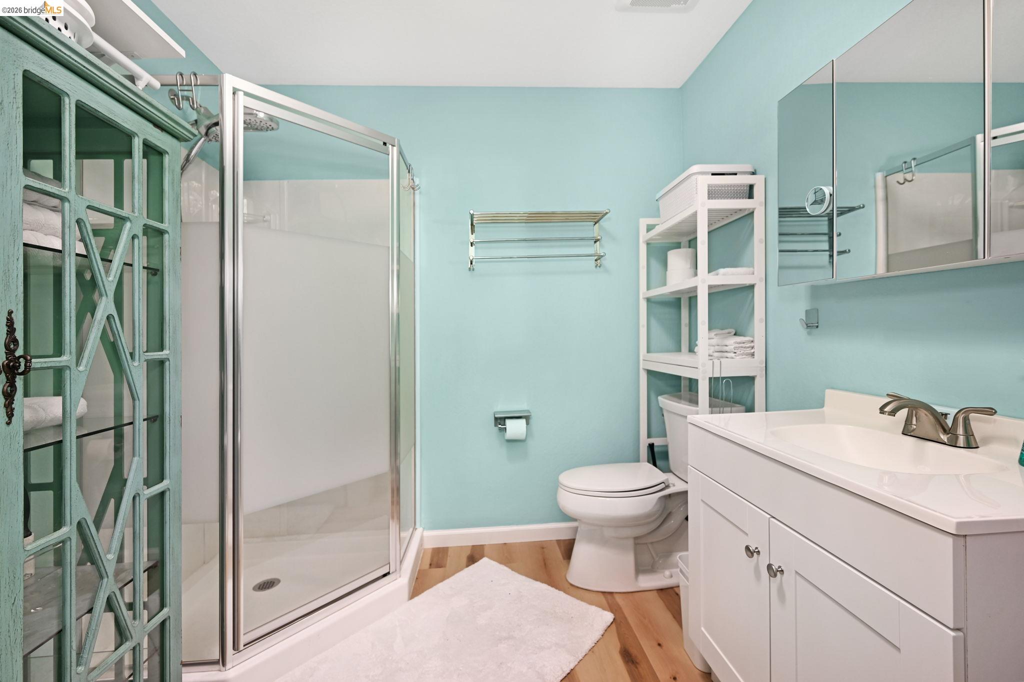 Detail Gallery Image 27 of 41 For 2269 Cypress Ave, San Pablo,  CA 94806 - 3 Beds | 2/1 Baths