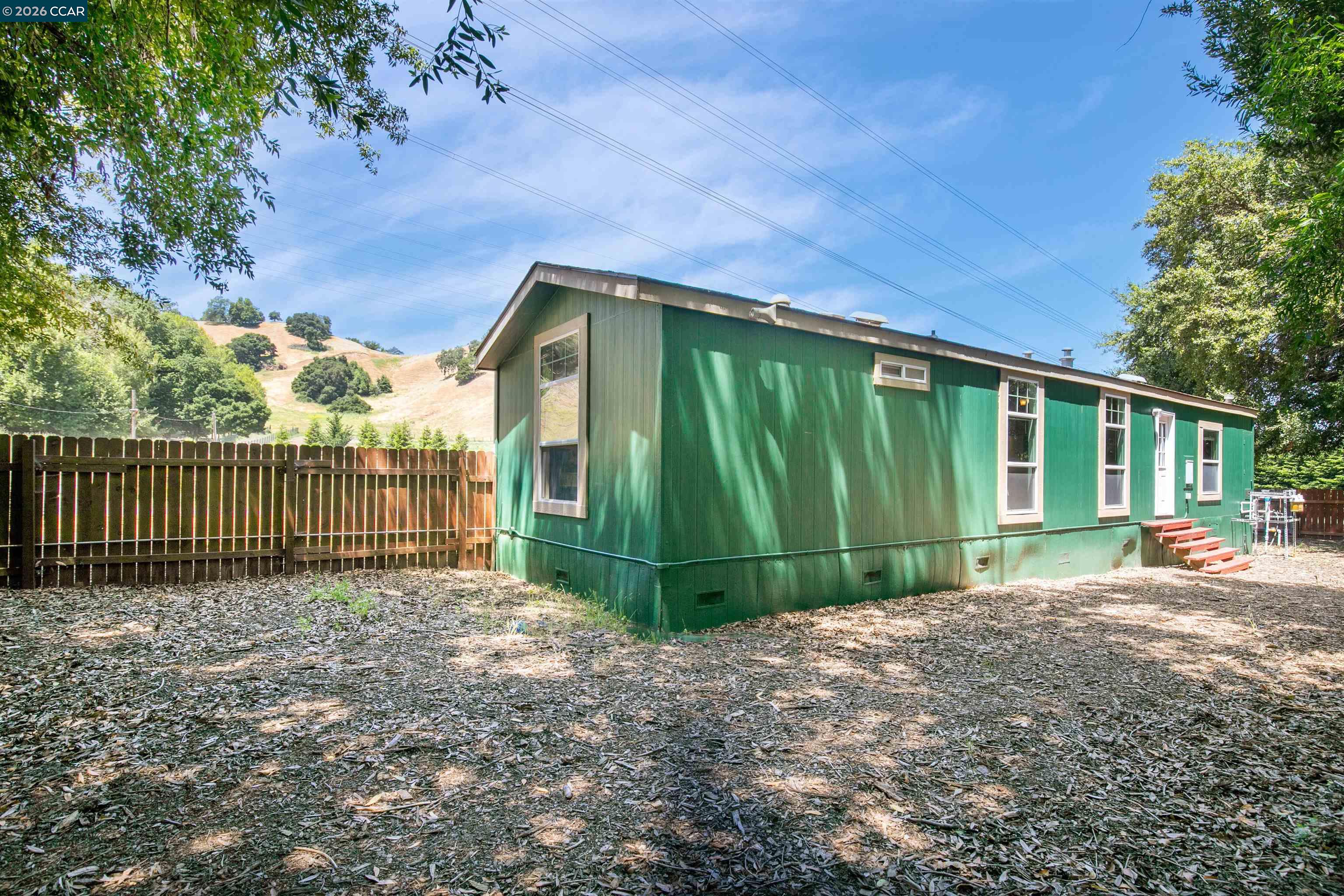 Detail Gallery Image 30 of 40 For 60 Hampton Road, Martinez,  CA 94553 - 2 Beds | 2 Baths