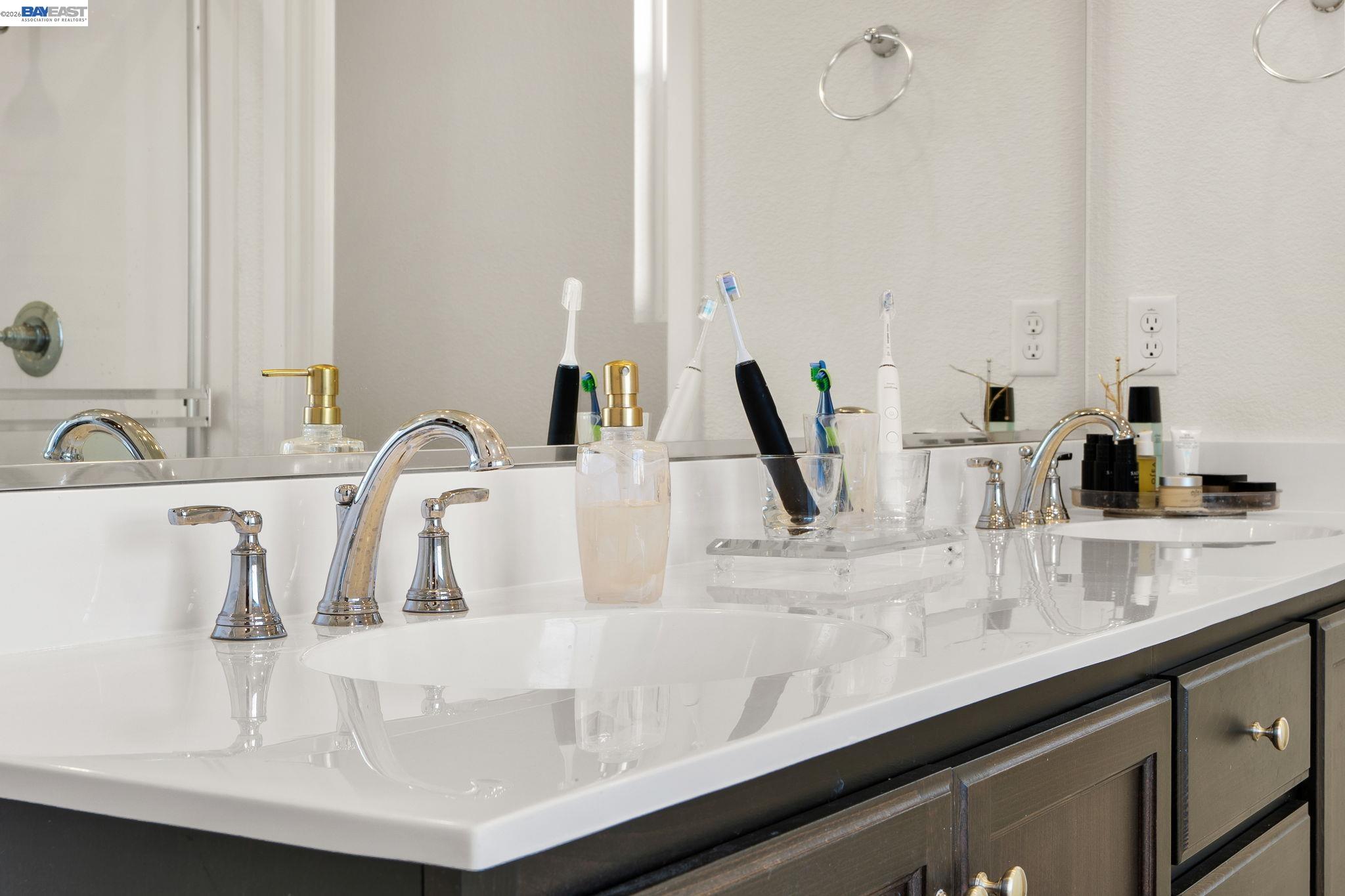 Detail Gallery Image 25 of 59 For 2517 Cyan Dr, Fairfield,  CA 94533 - 3 Beds | 2/1 Baths