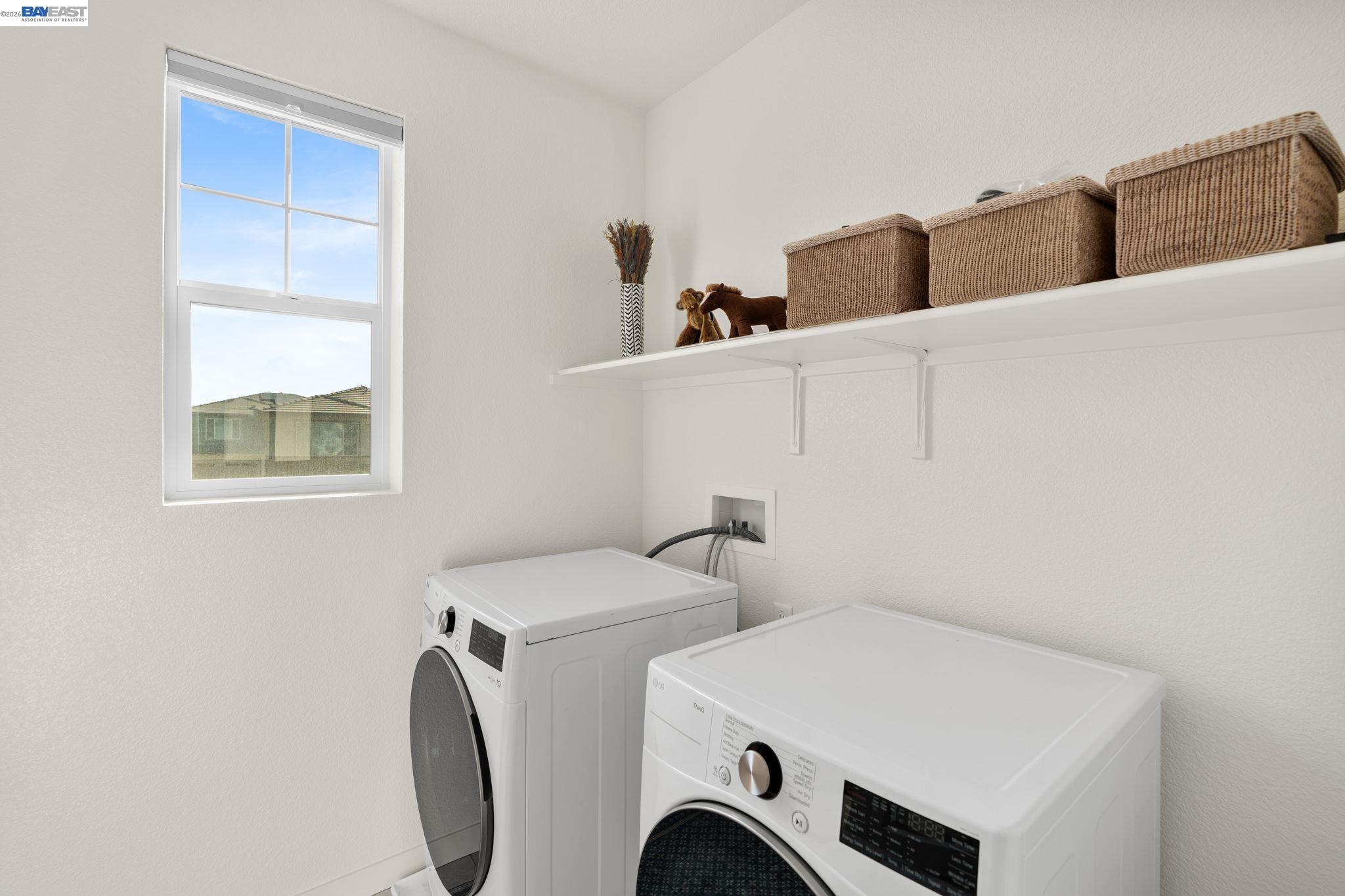 Detail Gallery Image 30 of 59 For 2517 Cyan Dr, Fairfield,  CA 94533 - 3 Beds | 2/1 Baths