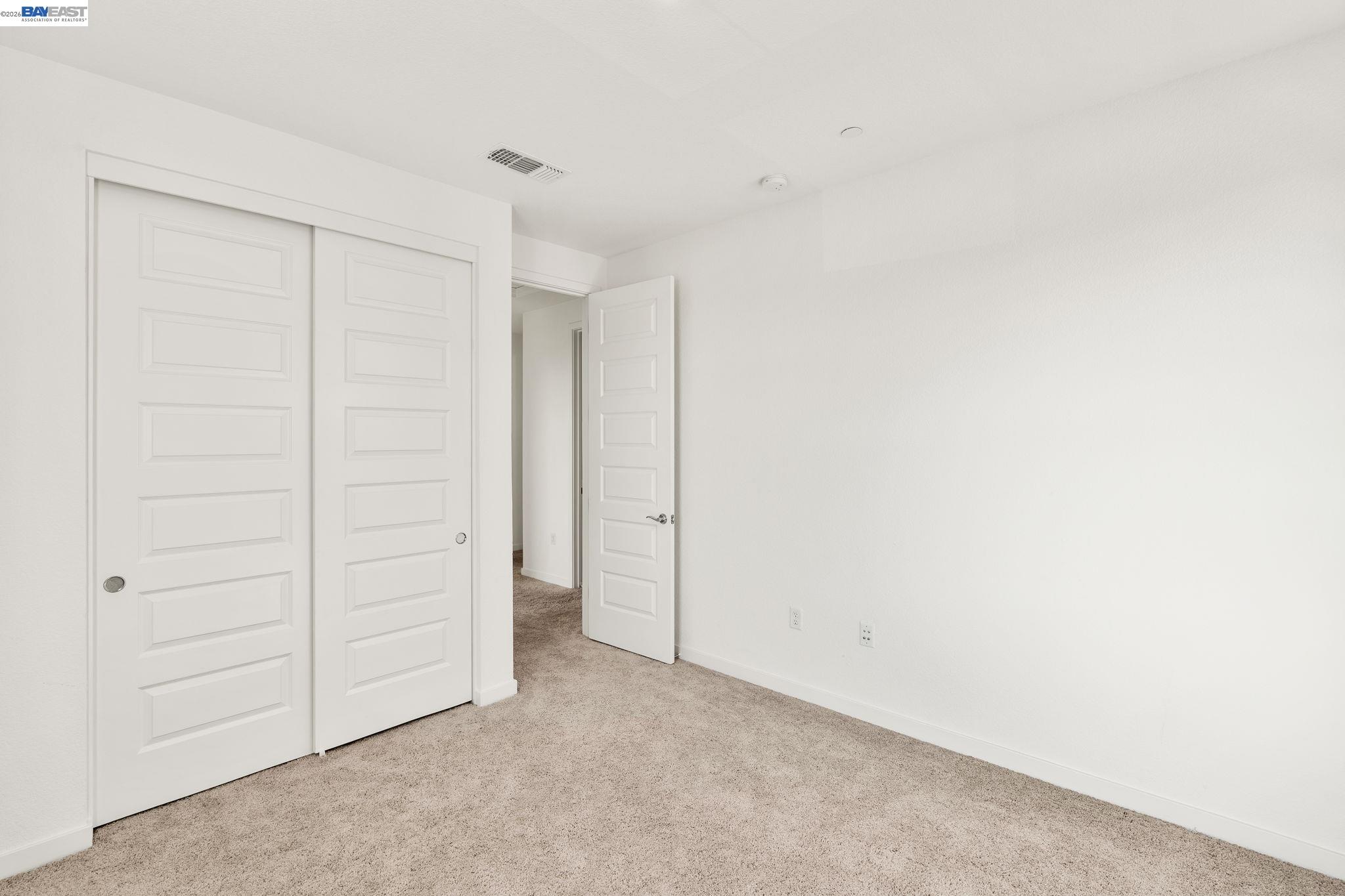 Detail Gallery Image 34 of 59 For 2517 Cyan Dr, Fairfield,  CA 94533 - 3 Beds | 2/1 Baths