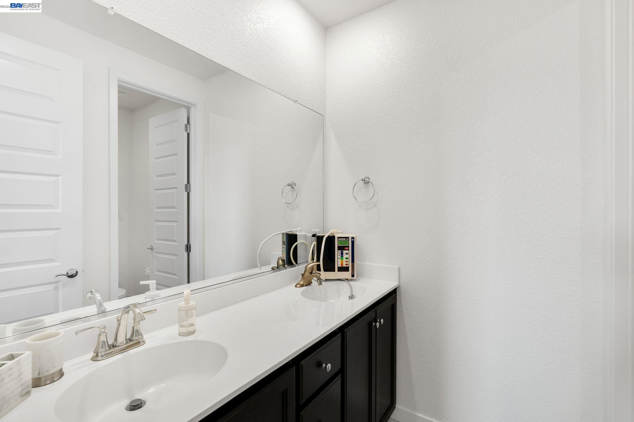 Detail Gallery Image 35 of 59 For 2517 Cyan Dr, Fairfield,  CA 94533 - 3 Beds | 2/1 Baths
