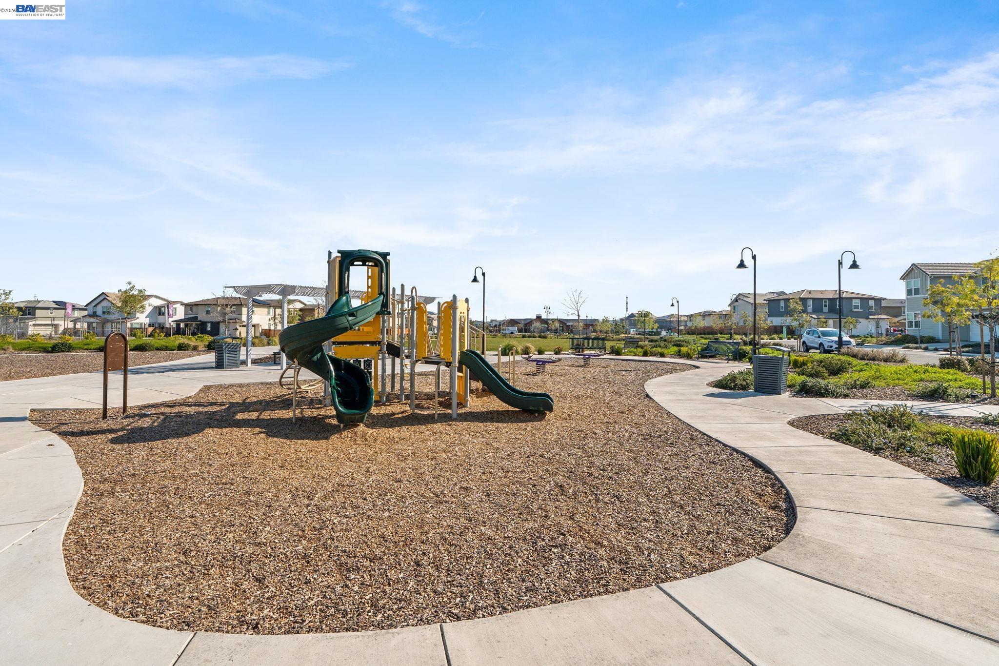 Detail Gallery Image 57 of 59 For 2517 Cyan Dr, Fairfield,  CA 94533 - 3 Beds | 2/1 Baths