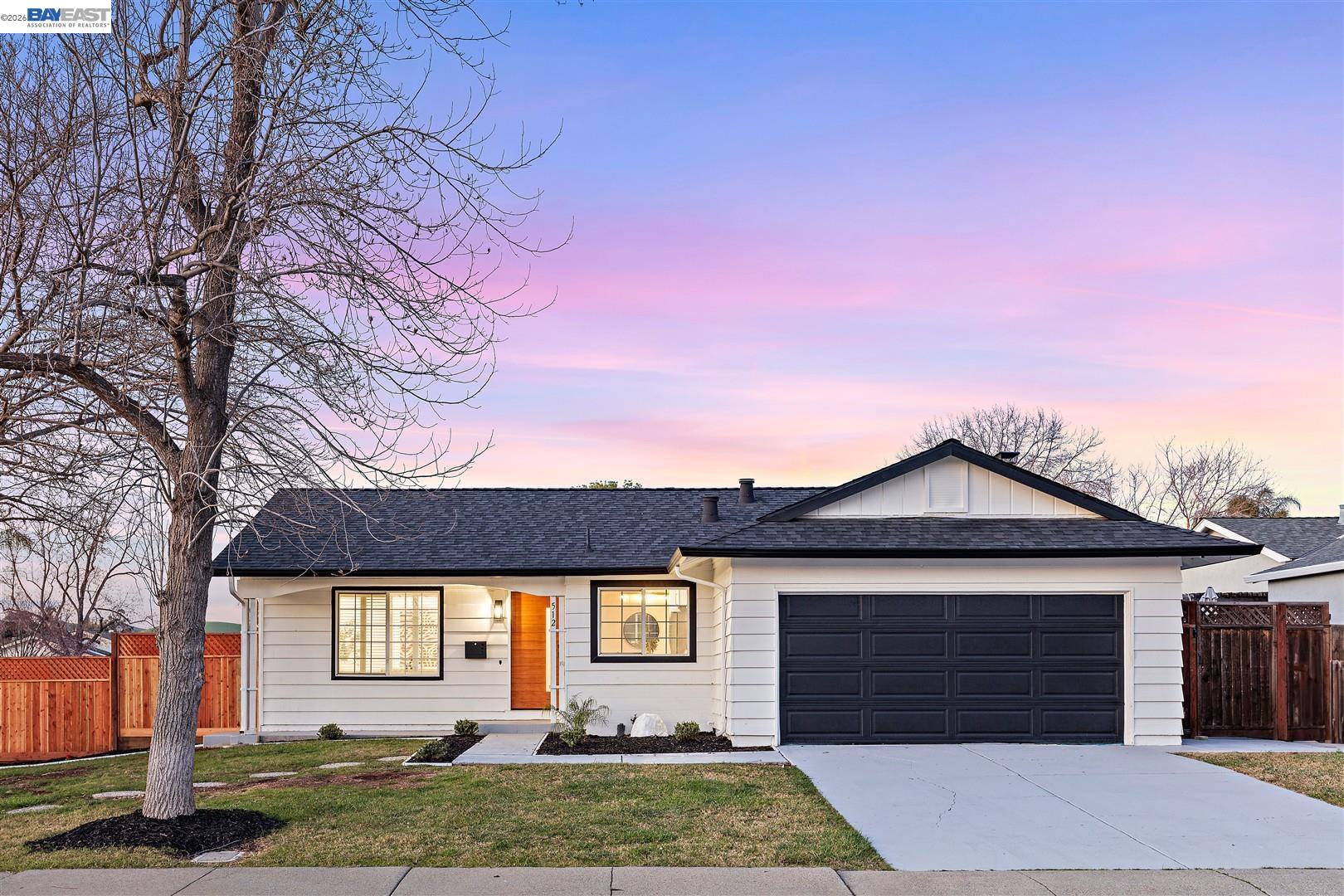 Front Image Thumbnail for BE41124909