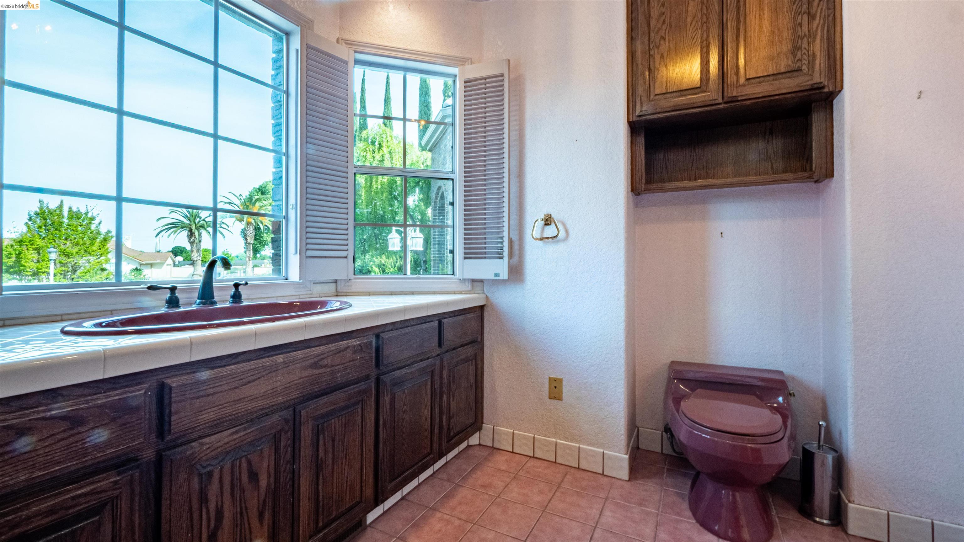 Detail Gallery Image 25 of 44 For 80 Cunha Ct, Oakley,  CA 94561 - 3 Beds | 2/1 Baths