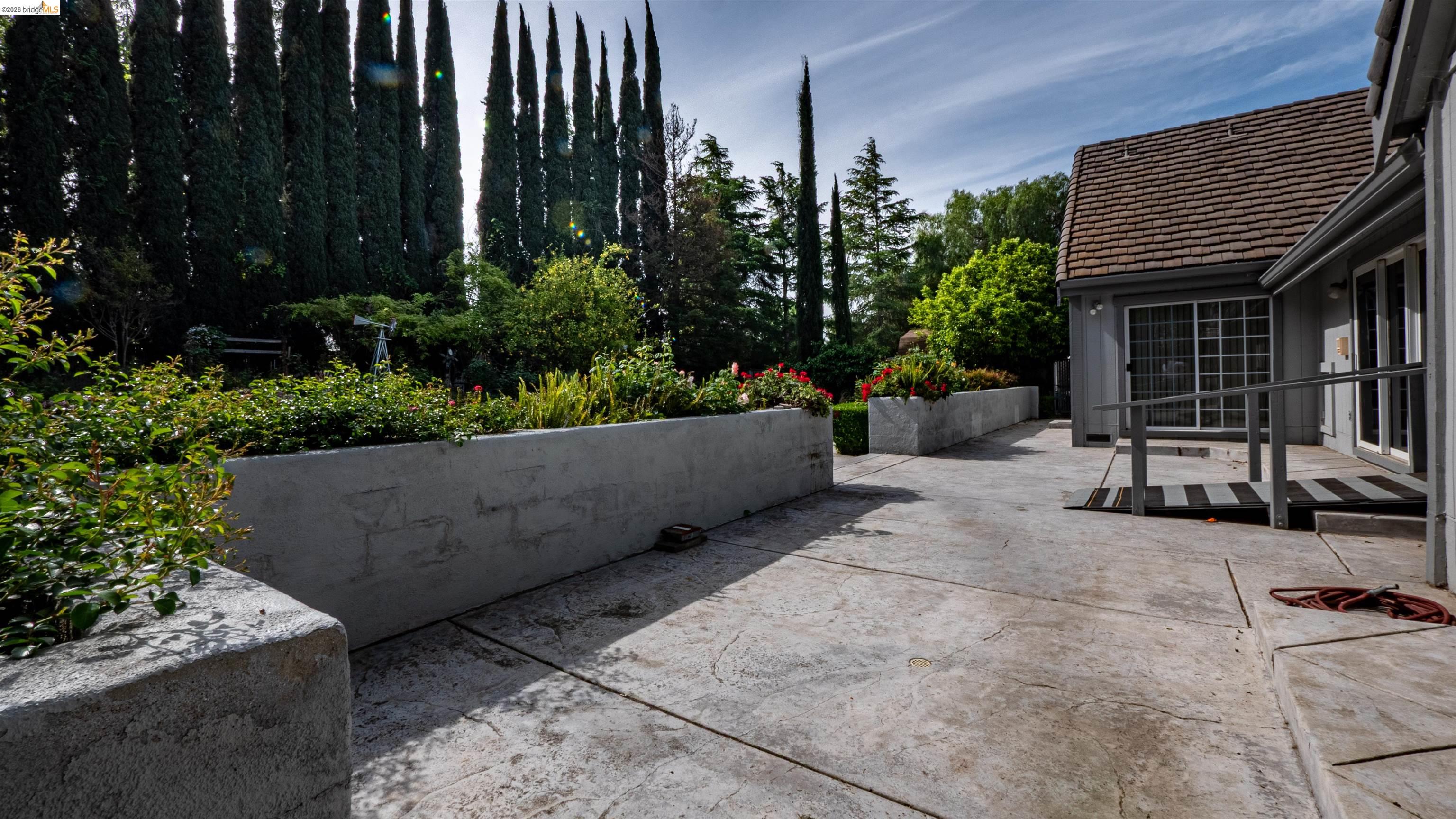 Detail Gallery Image 39 of 44 For 80 Cunha Ct, Oakley,  CA 94561 - 3 Beds | 2/1 Baths