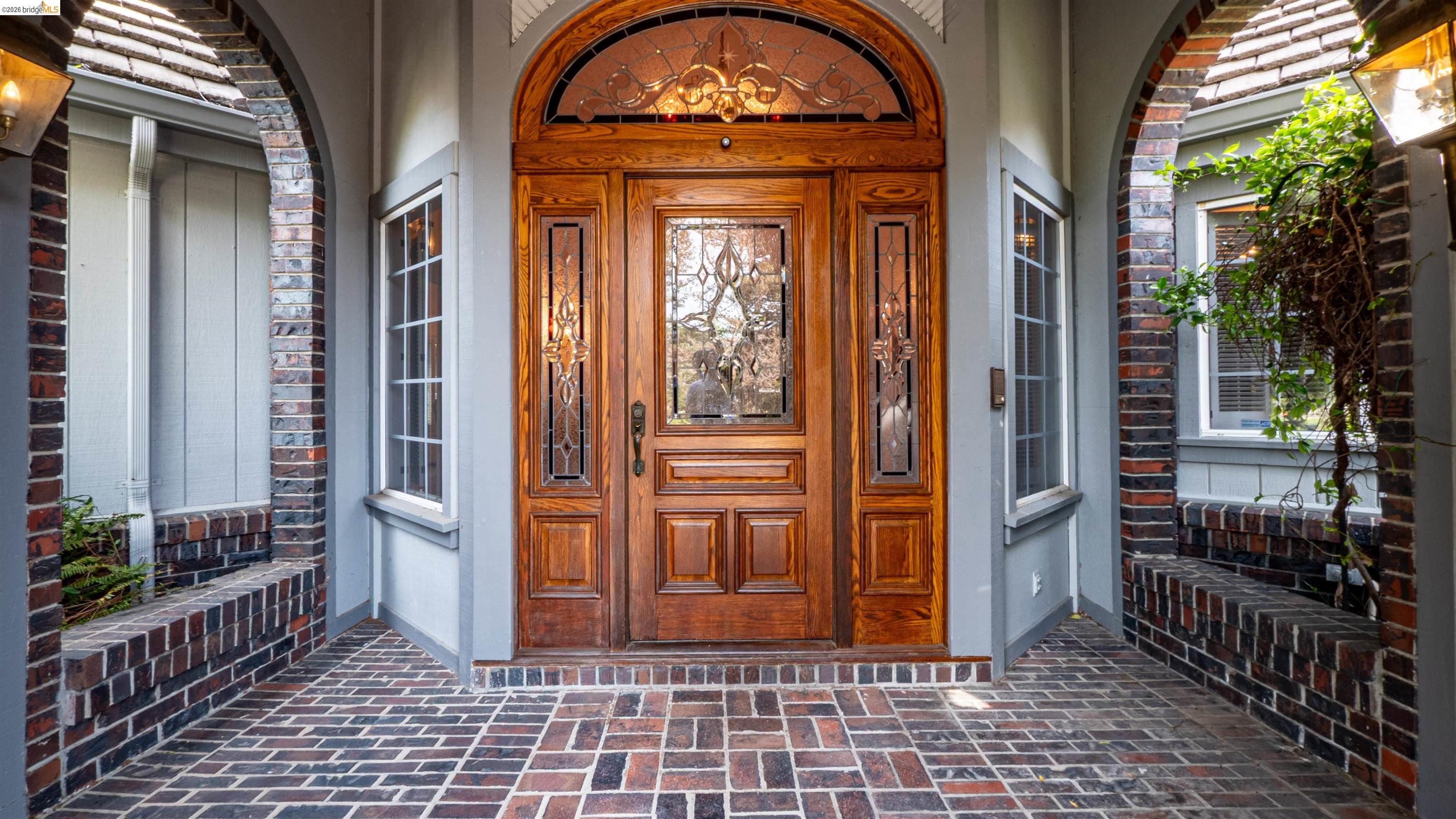 Detail Gallery Image 5 of 44 For 80 Cunha Ct, Oakley,  CA 94561 - 3 Beds | 2/1 Baths