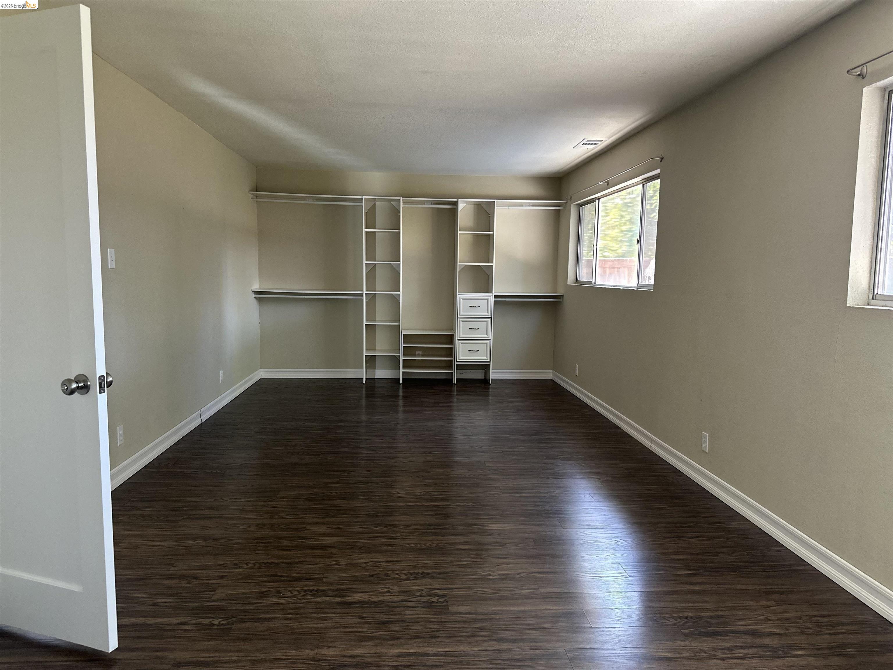 Detail Gallery Image 11 of 15 For 1903 Jacqueline, Concord,  CA 94519 - 3 Beds | 1 Baths