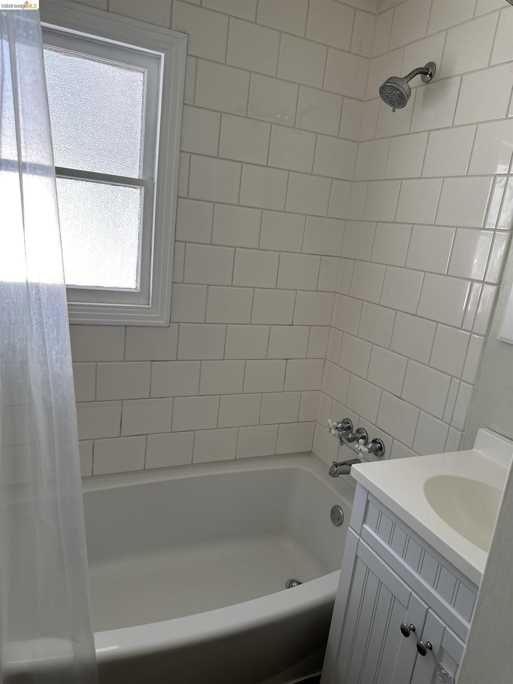 Detail Gallery Image 12 of 15 For 1903 Jacqueline, Concord,  CA 94519 - 3 Beds | 1 Baths