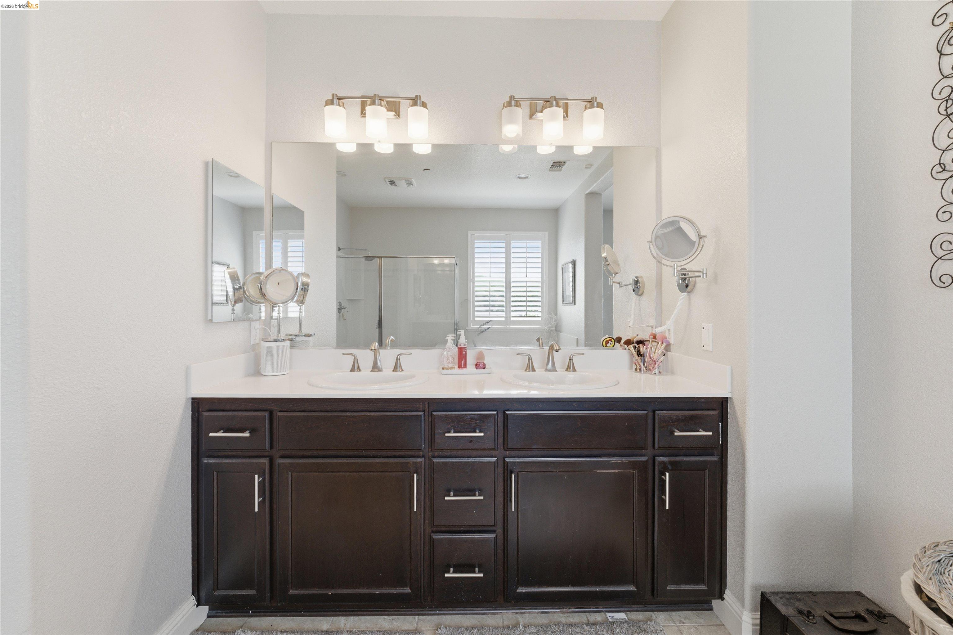 Detail Gallery Image 30 of 41 For 72 Greystone Pl, Pittsburg,  CA 94565 - 4 Beds | 2/1 Baths