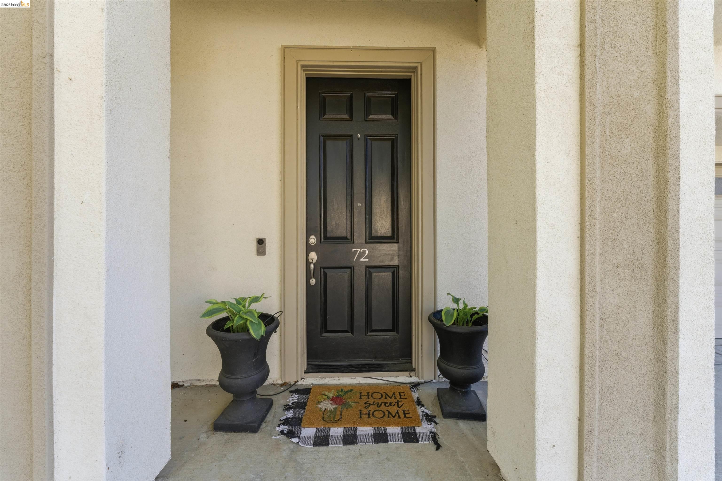 Detail Gallery Image 4 of 41 For 72 Greystone Pl, Pittsburg,  CA 94565 - 4 Beds | 2/1 Baths