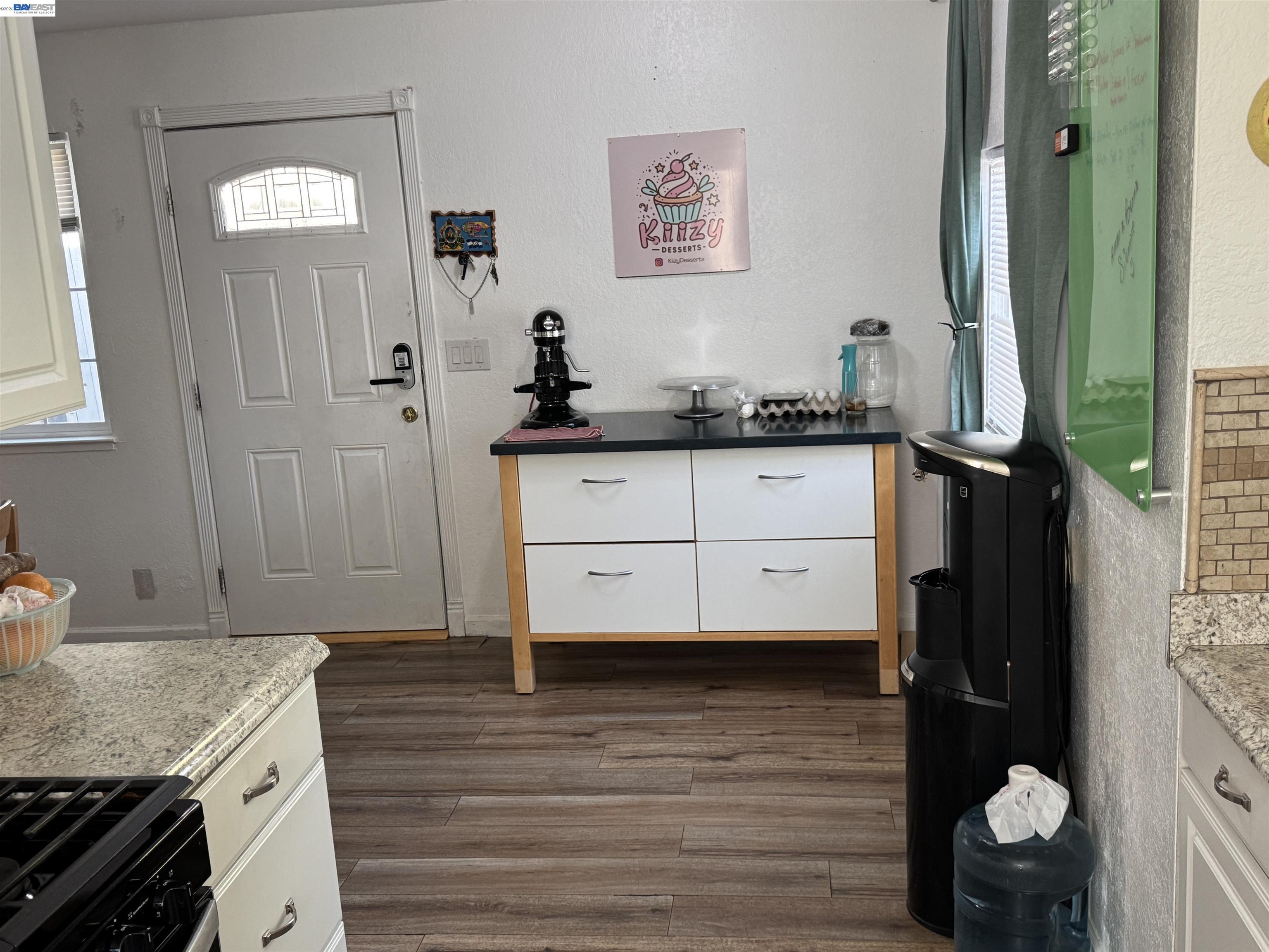 Detail Gallery Image 7 of 25 For 431 Hilton Ave, Vallejo,  CA 94591 - 2 Beds | 1 Baths