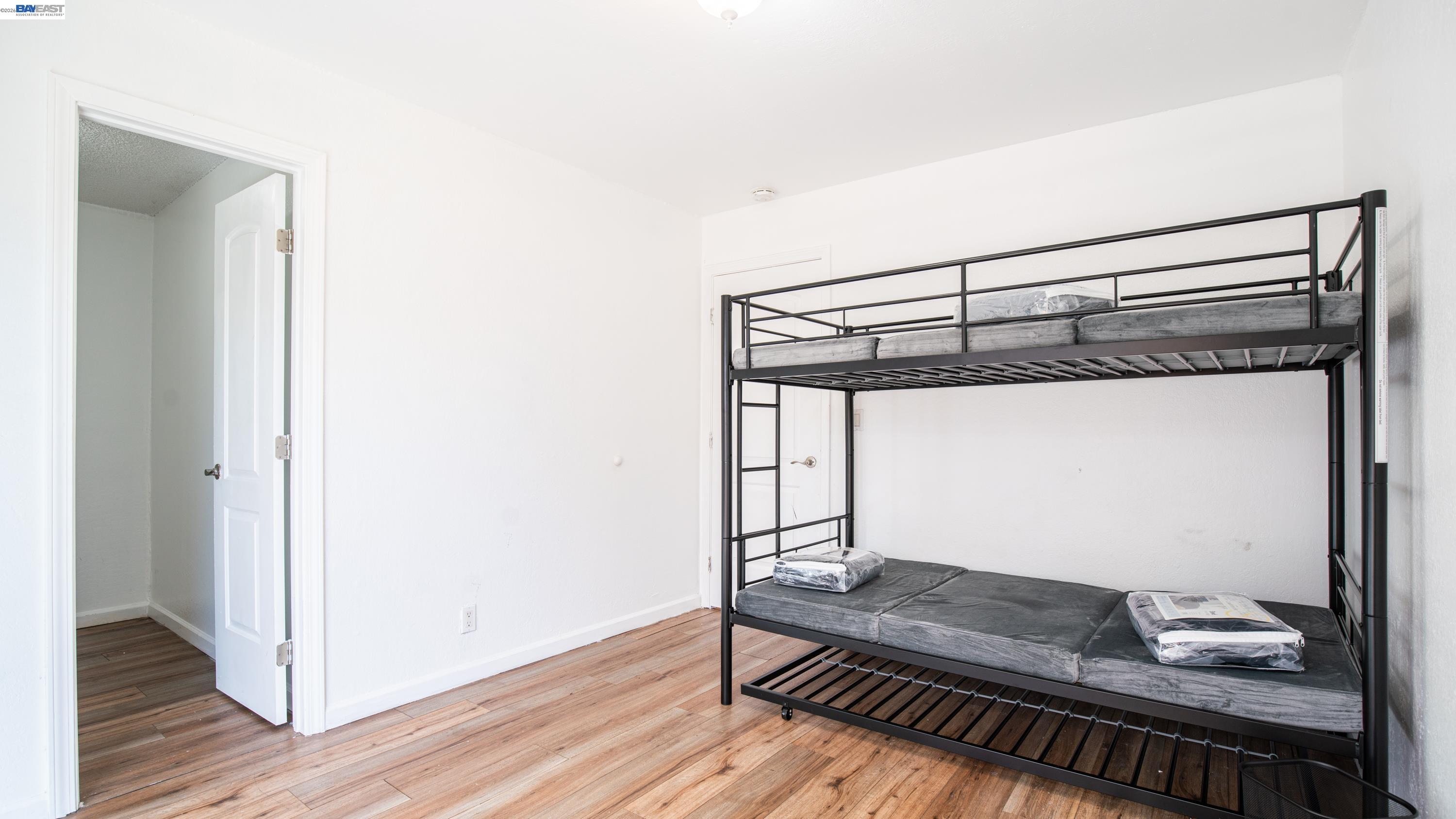 Detail Gallery Image 15 of 25 For 431 Hilton Ave, Vallejo,  CA 94591 - 2 Beds | 1 Baths