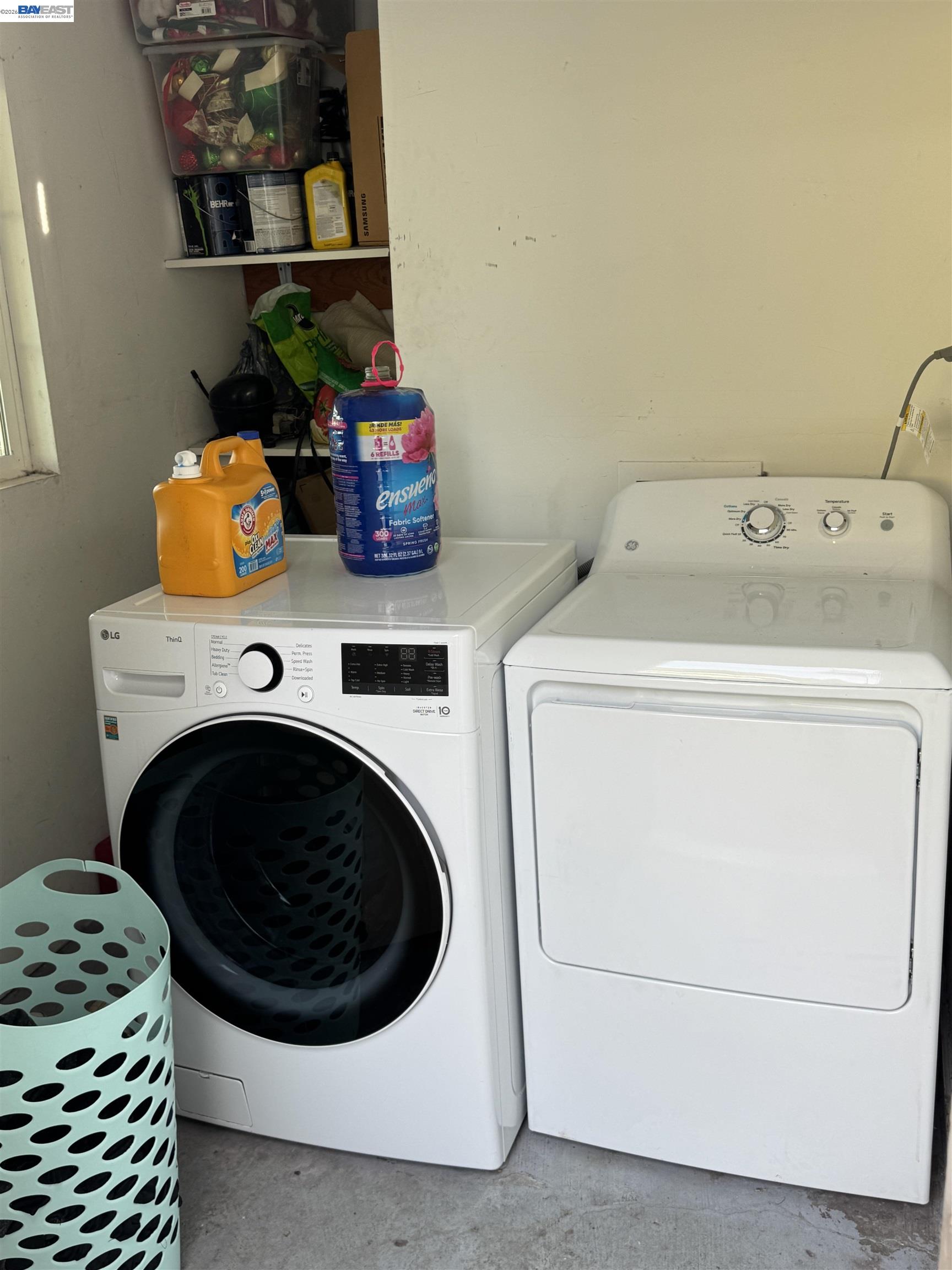 Detail Gallery Image 3 of 25 For 431 Hilton Ave, Vallejo,  CA 94591 - 2 Beds | 1 Baths