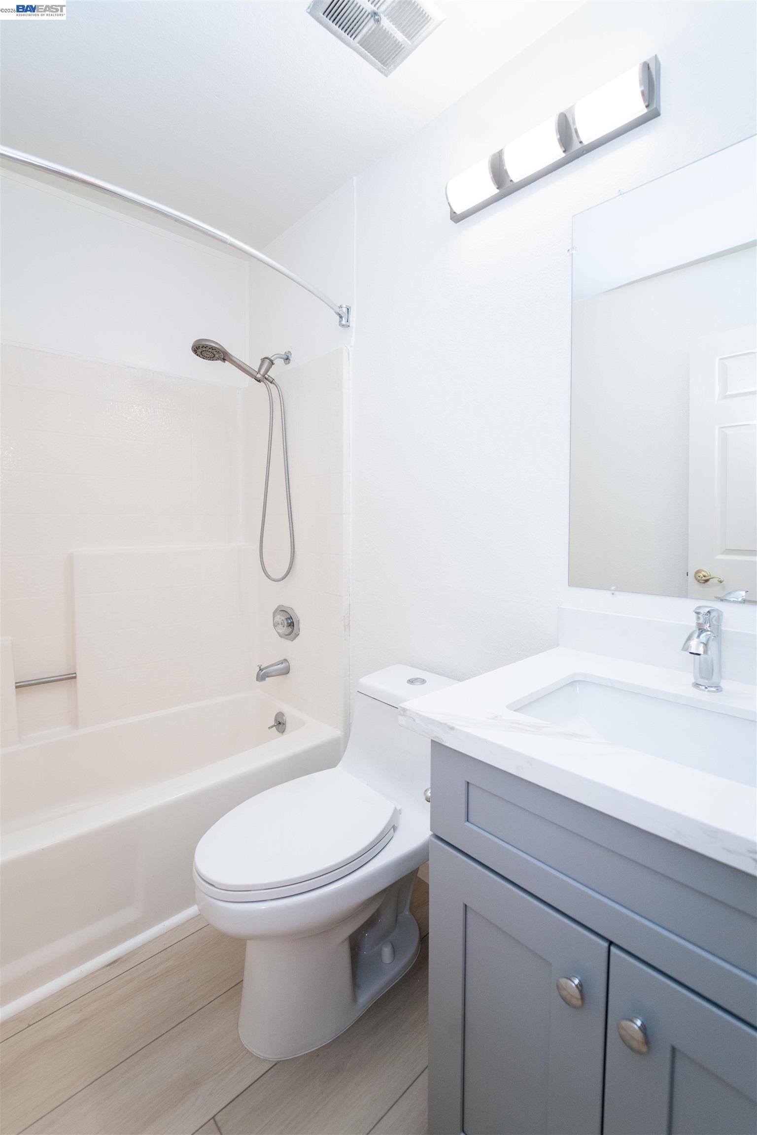 Detail Gallery Image 26 of 28 For 6156 Corte Padre, Pleasanton,  CA 94566-5883 - 3 Beds | 2/1 Baths