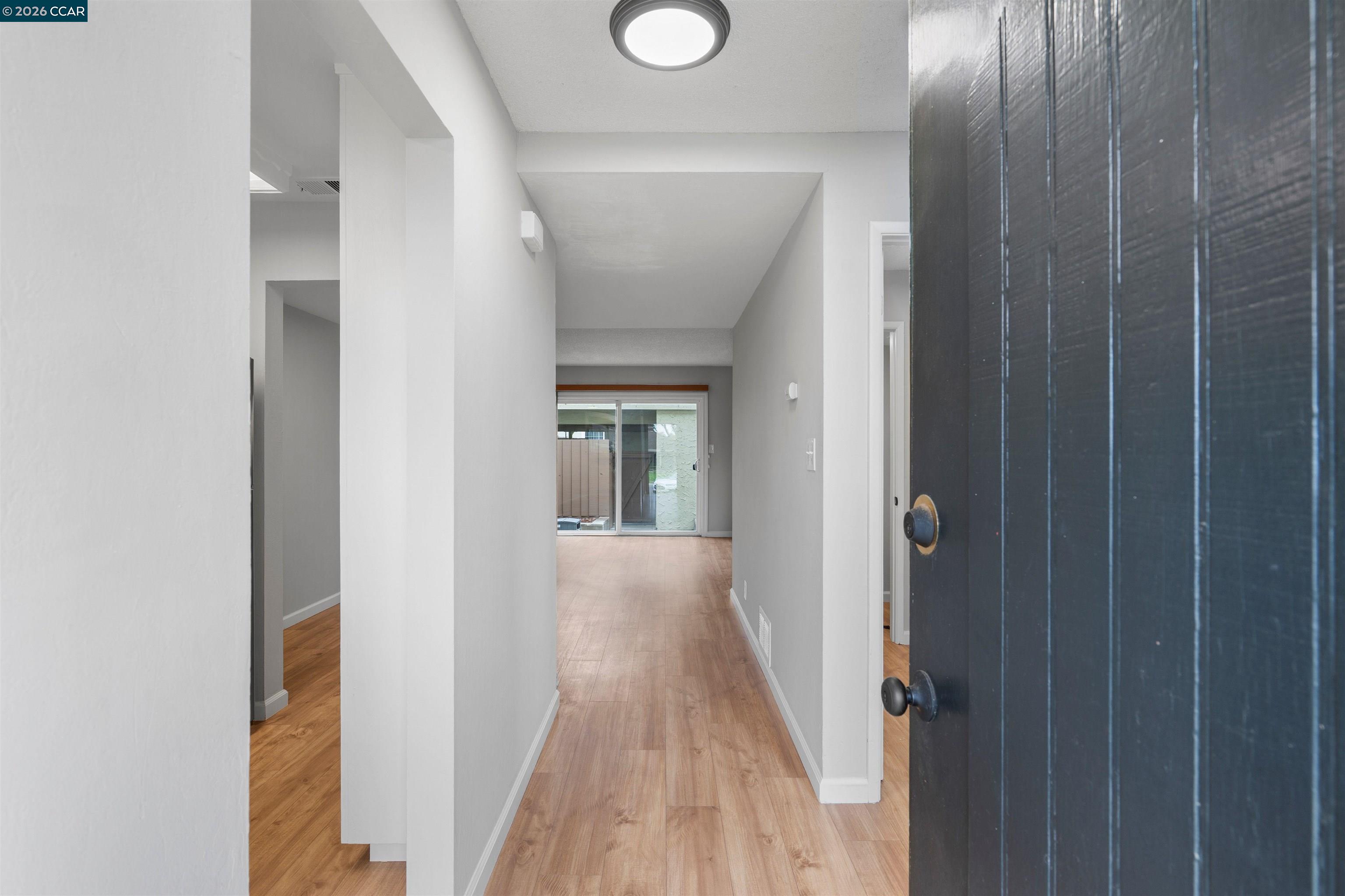 Photo #3: 41124933 Listing: Photo #3