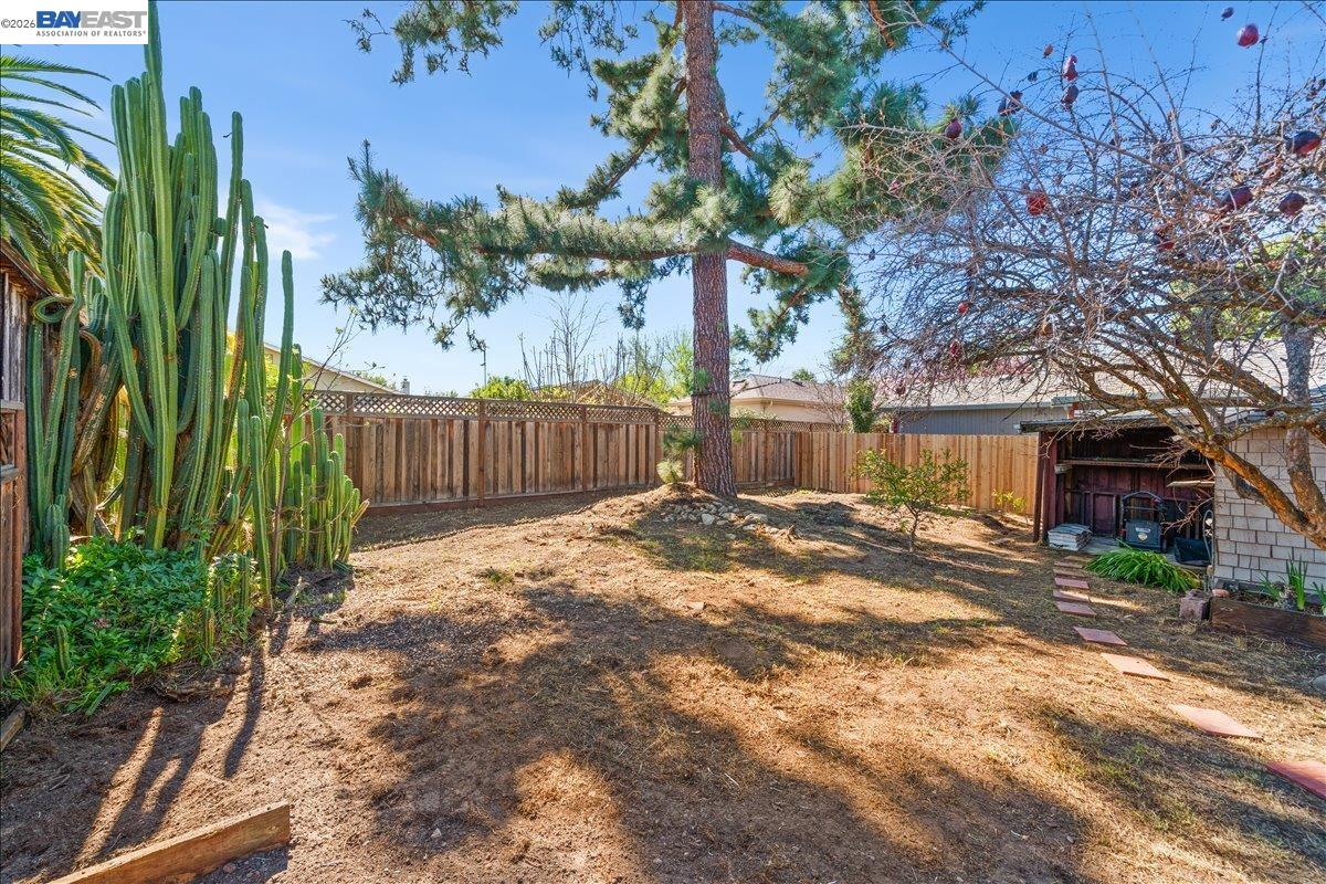 Detail Gallery Image 41 of 51 For 2463 6th St, Livermore,  CA 94550 - 3 Beds | 2 Baths